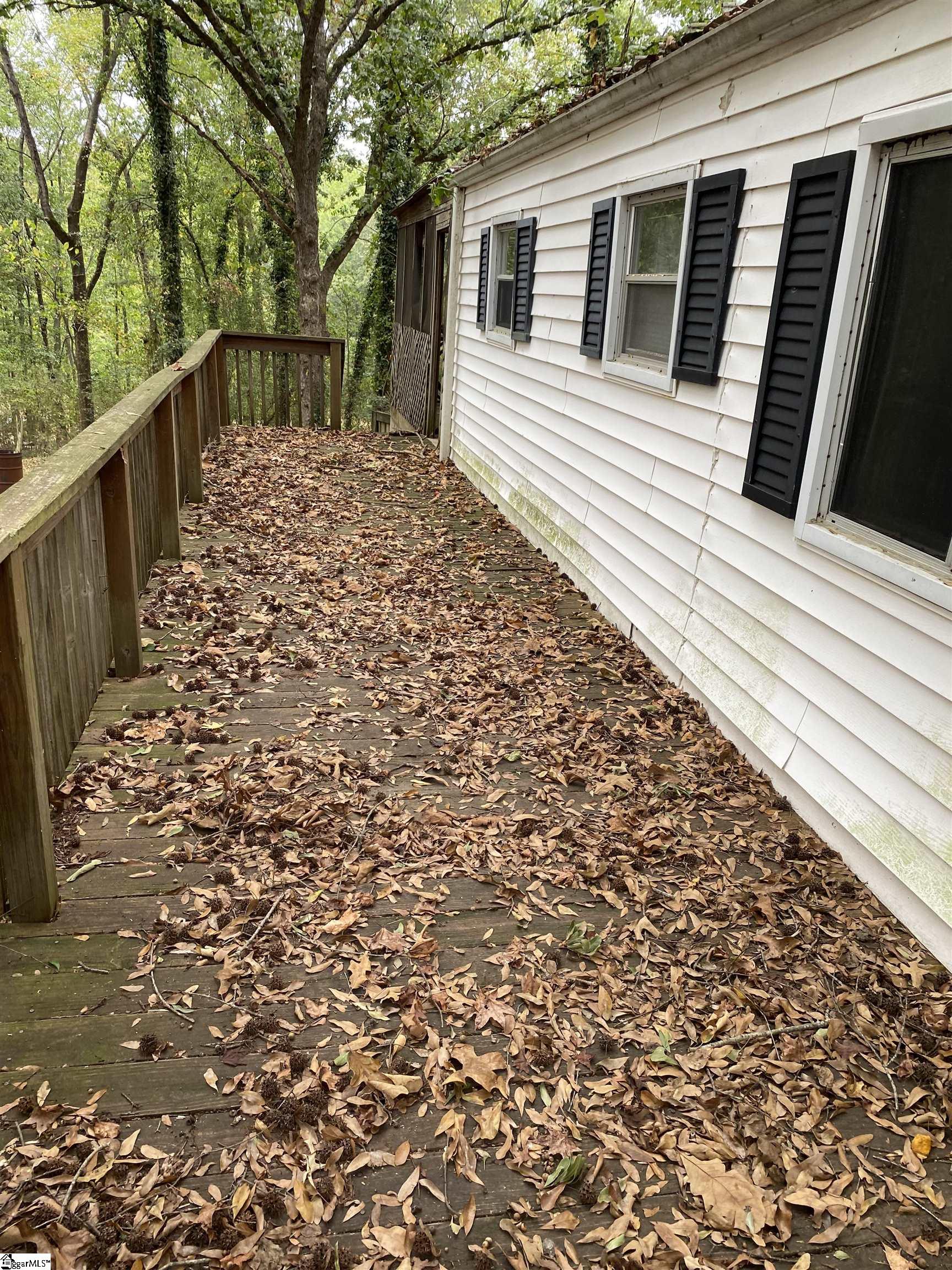 325 Lakewood, Townville, South Carolina image 4