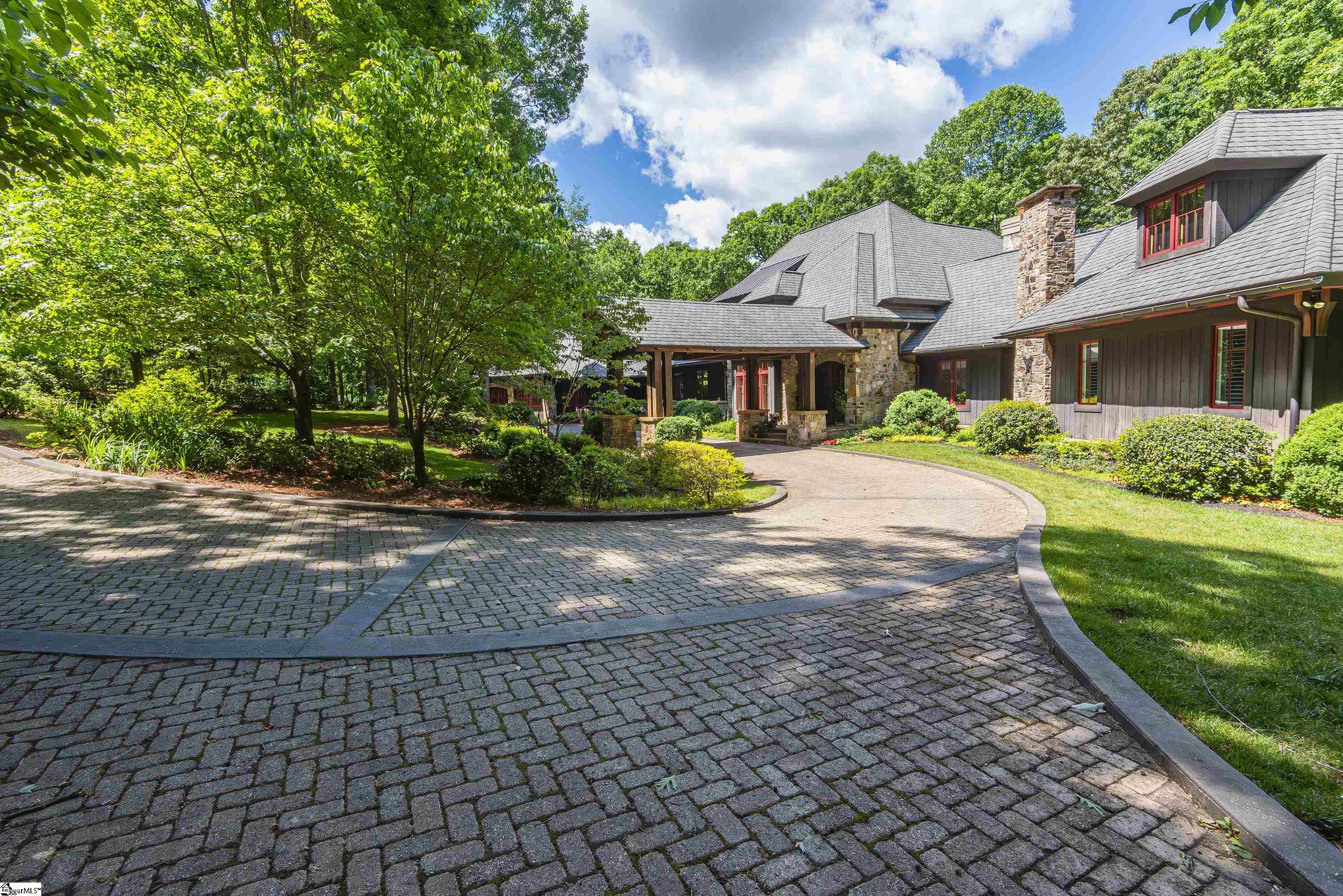 900 Fairview Farms Road Campobello, SC 29332