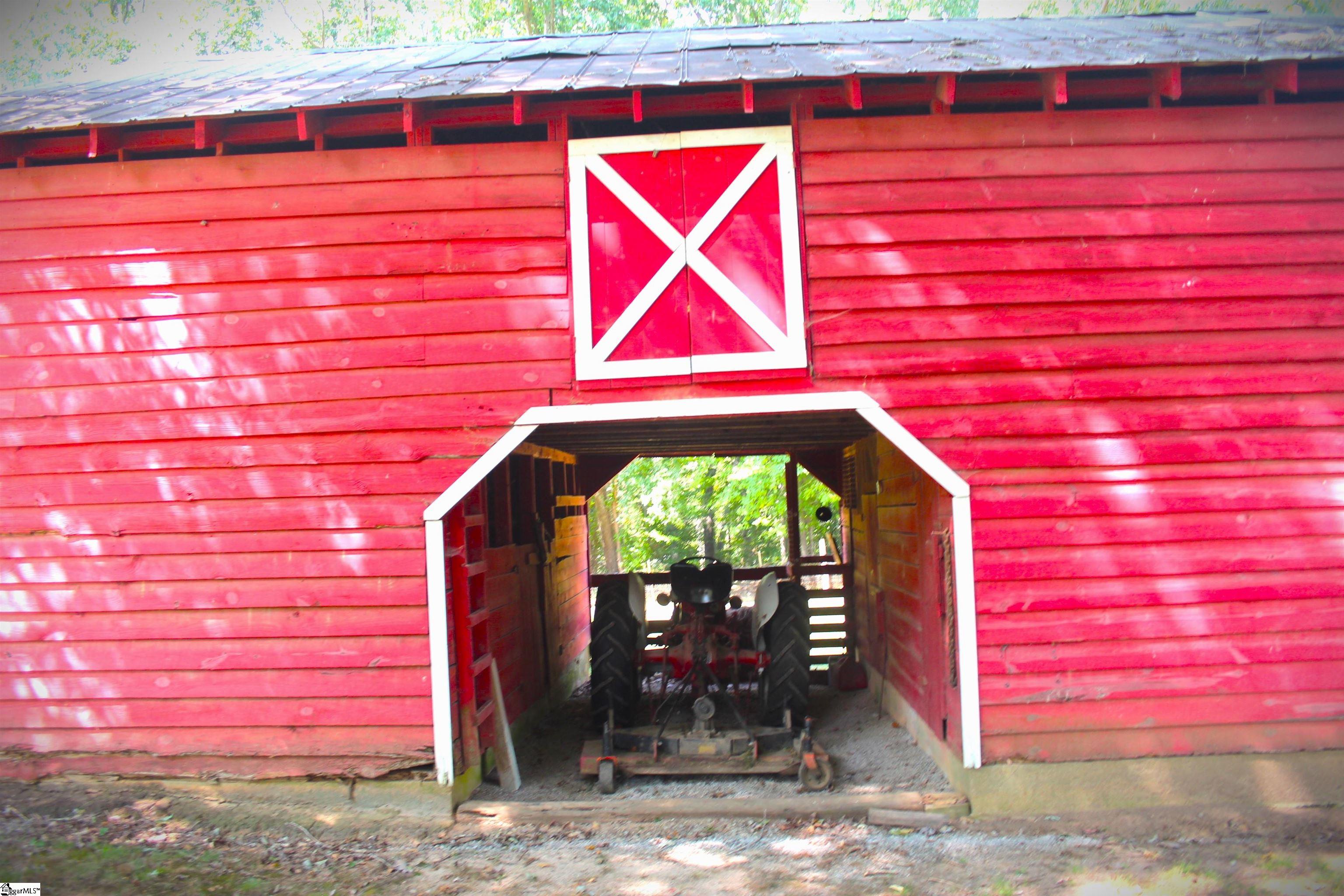 121 Oaklawn Road Pelzer, SC 29669-9327