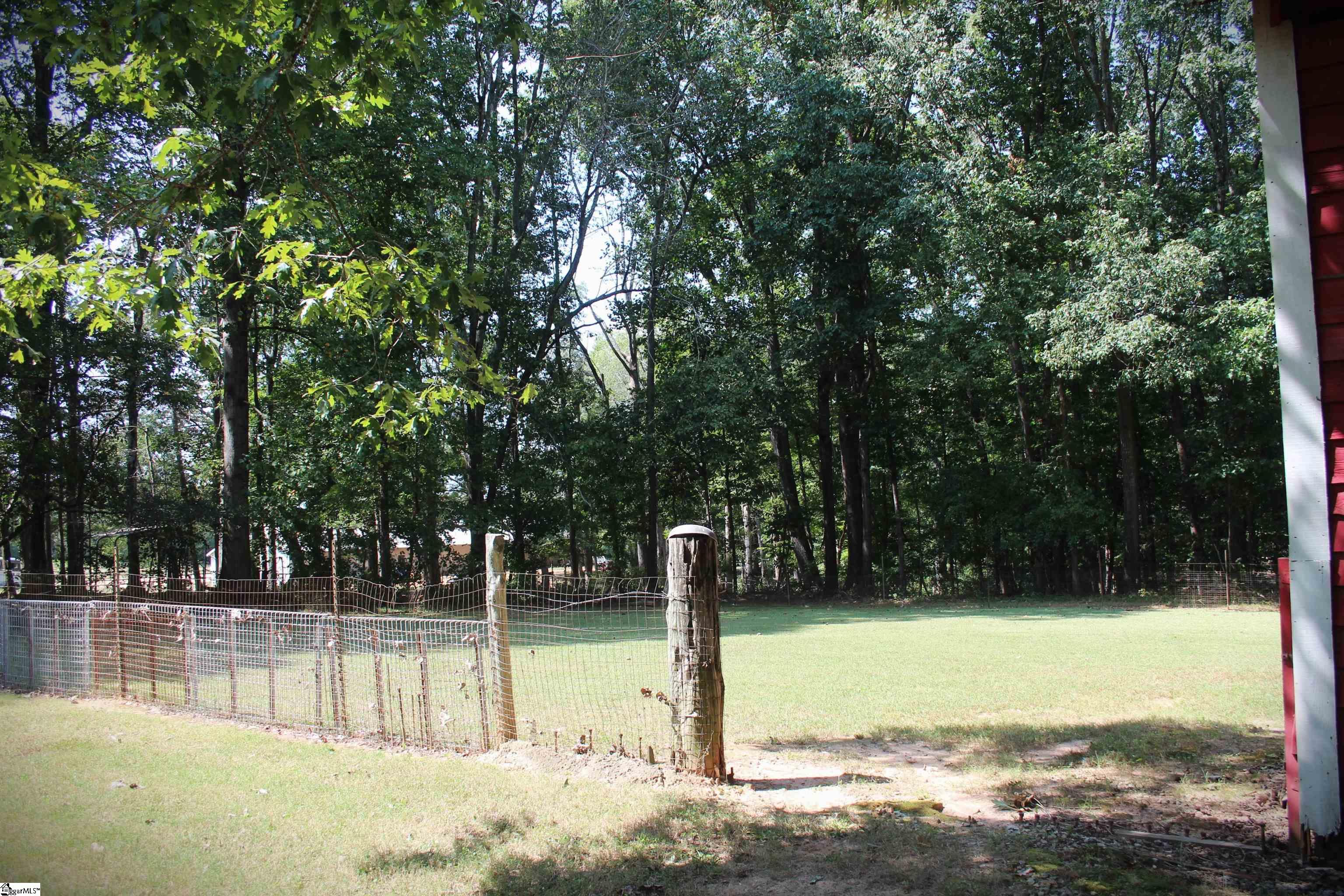 121 Oaklawn Road Pelzer, SC 29669-9327
