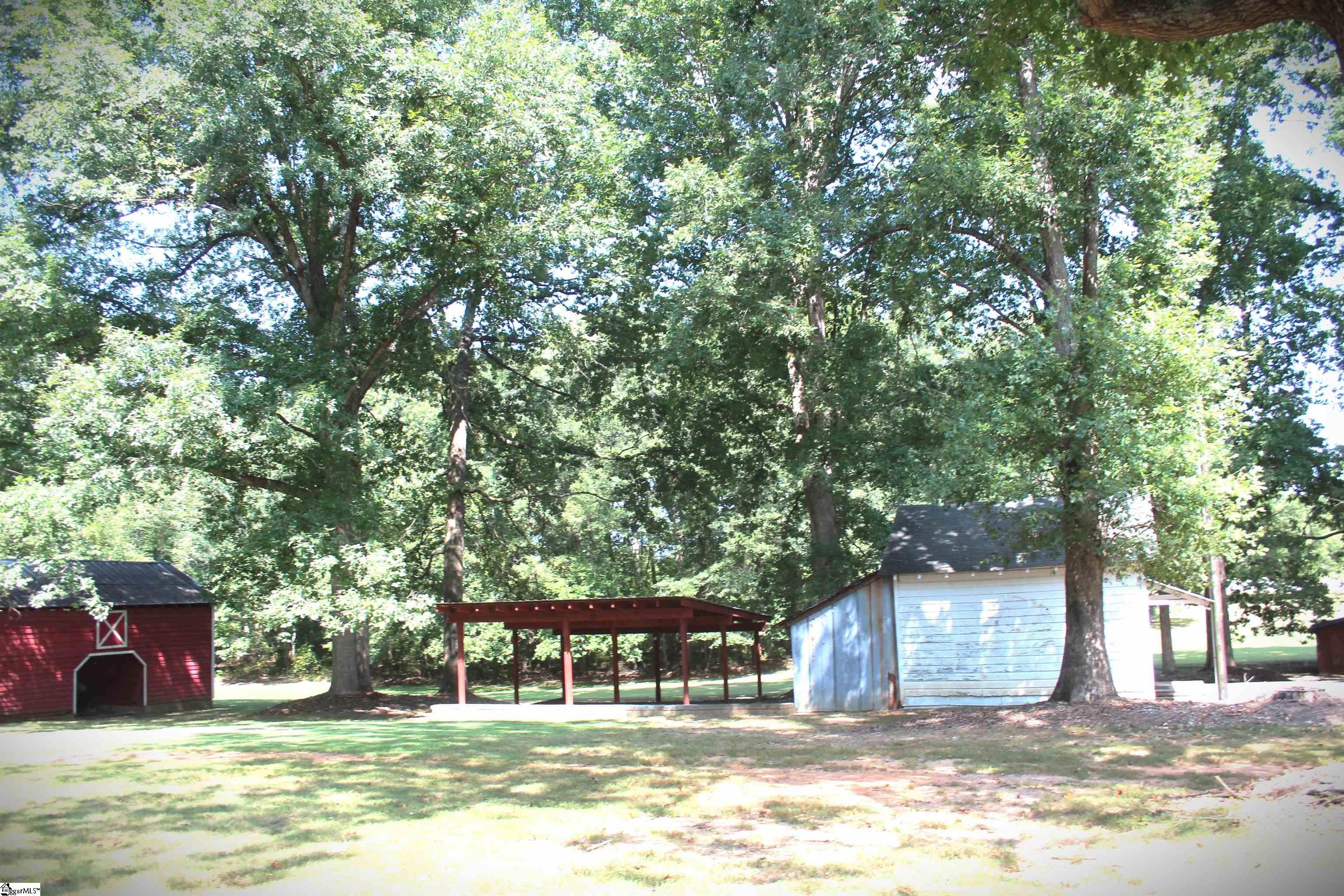121 Oaklawn Road Pelzer, SC 29669-9327