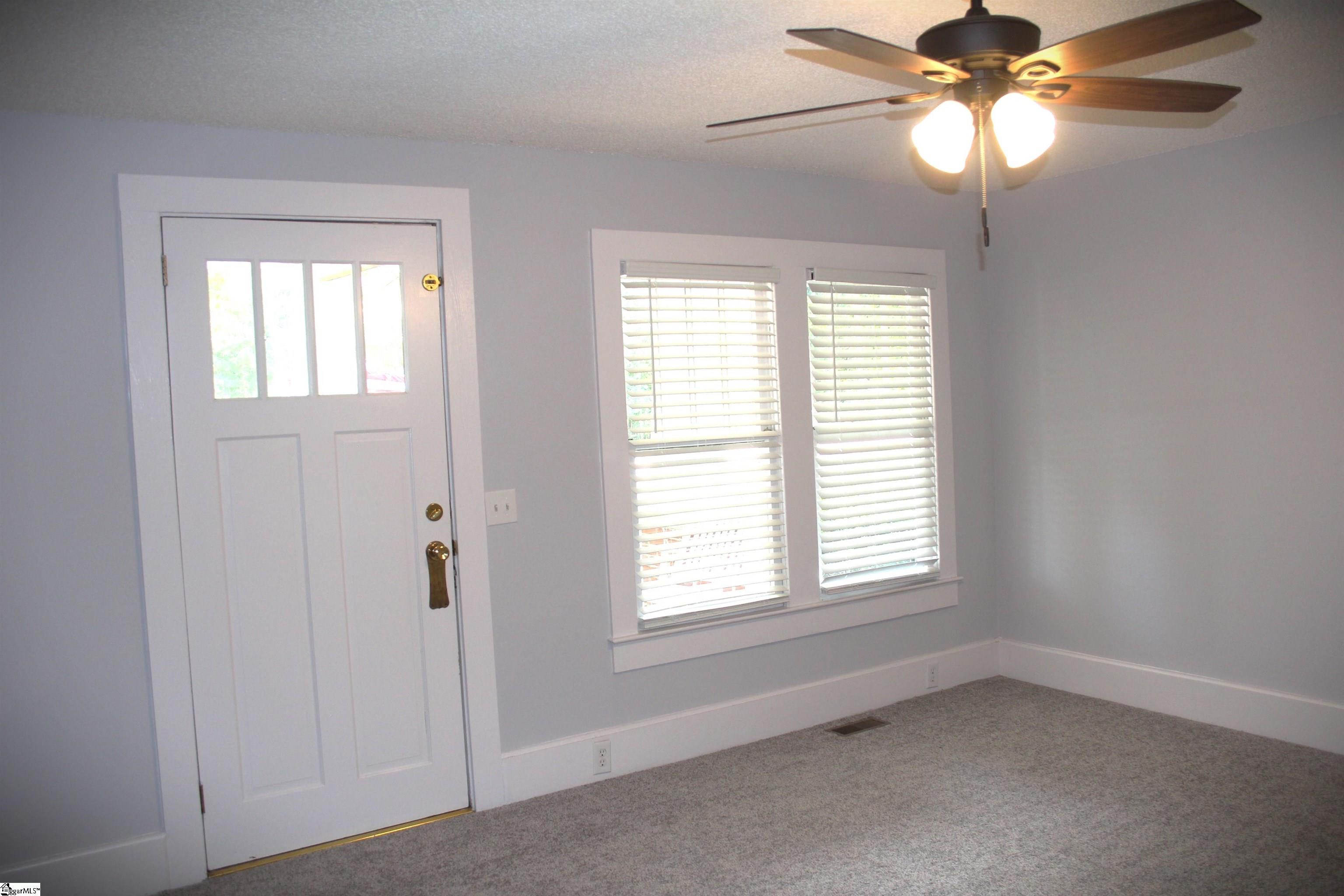 121 Oaklawn Road Pelzer, SC 29669-9327