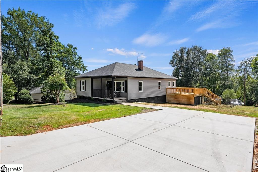 231 Mountain Crest Drive, Easley SC 29640