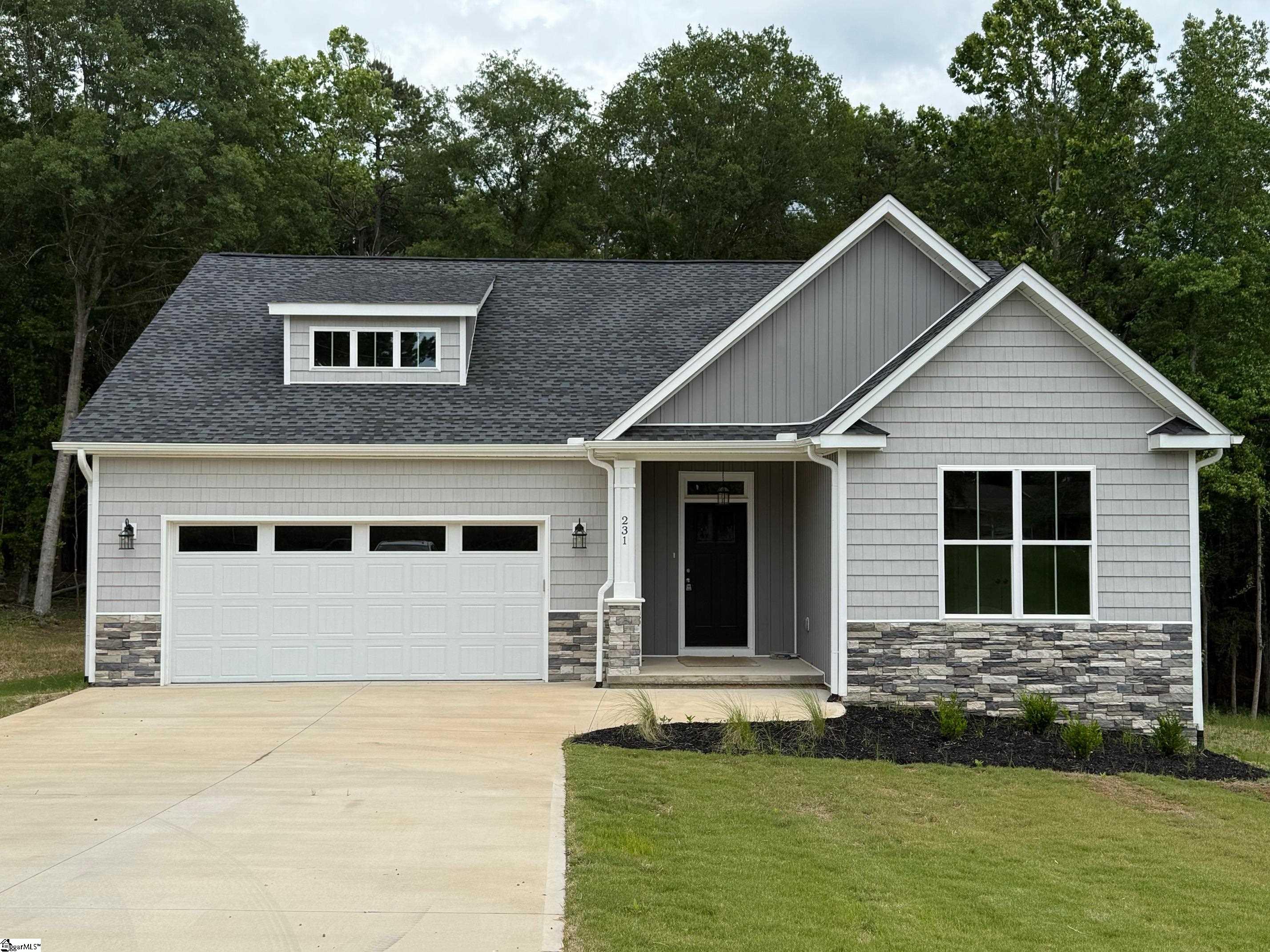 231 Patch Drive, Spartanburg SC 29302