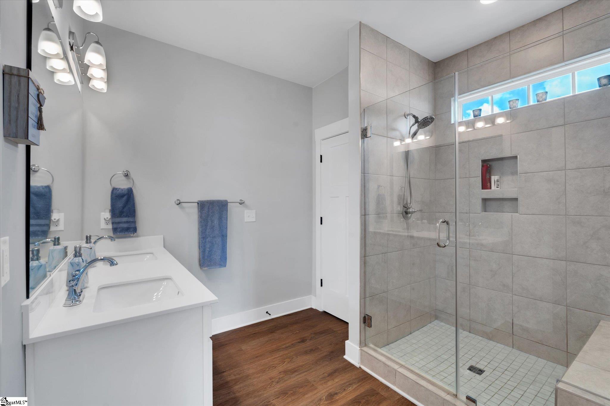 701 Oak Hill Lane