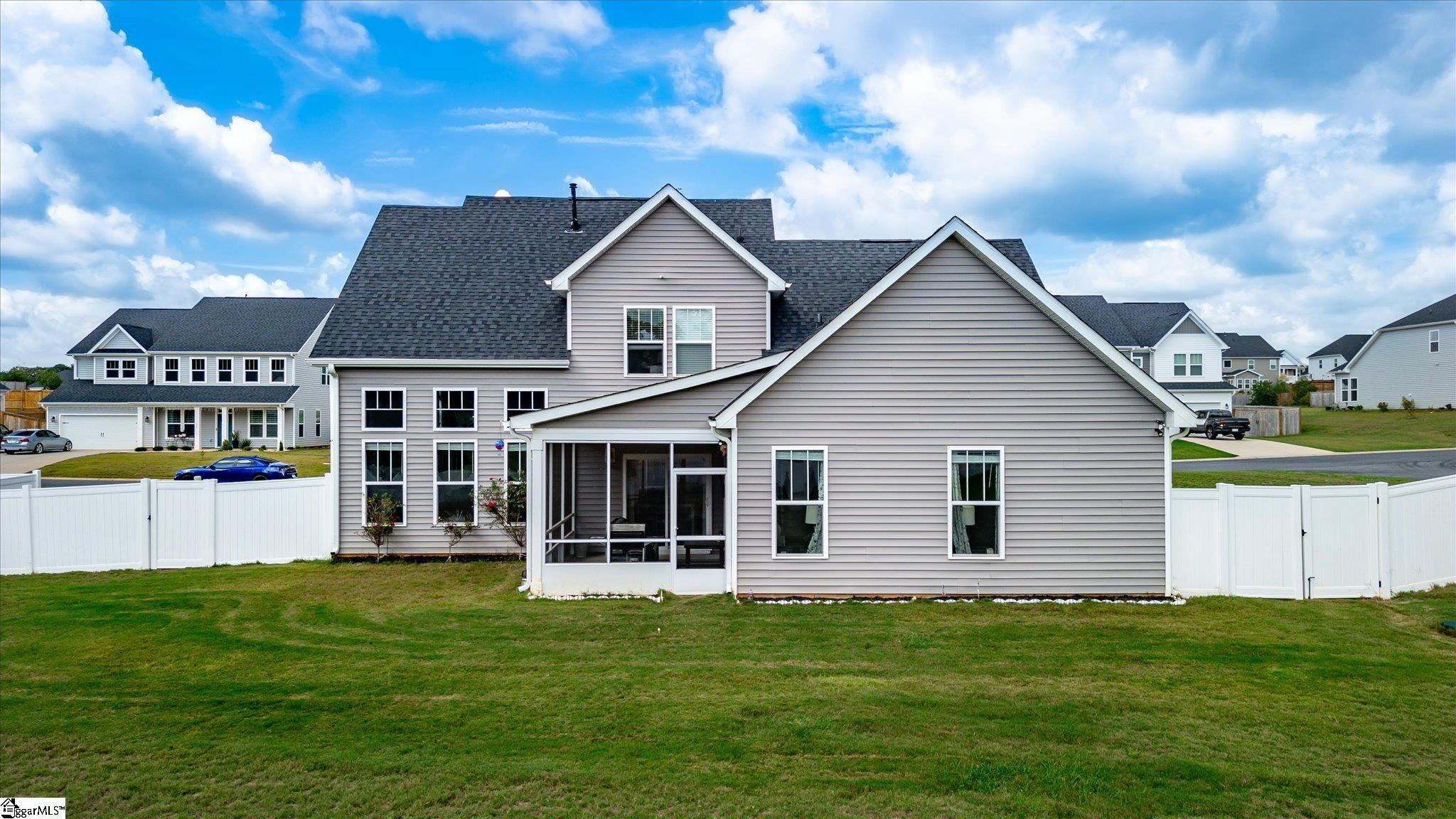 701 Oak Hill Lane