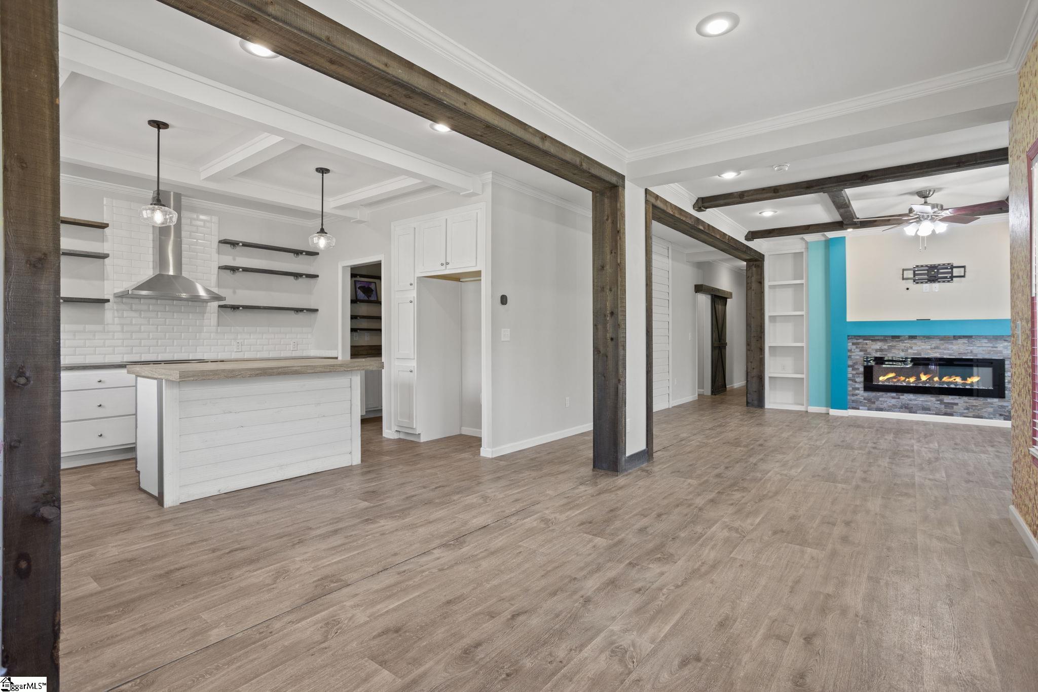2311 Highway 11, Travelers Rest, South Carolina image 9