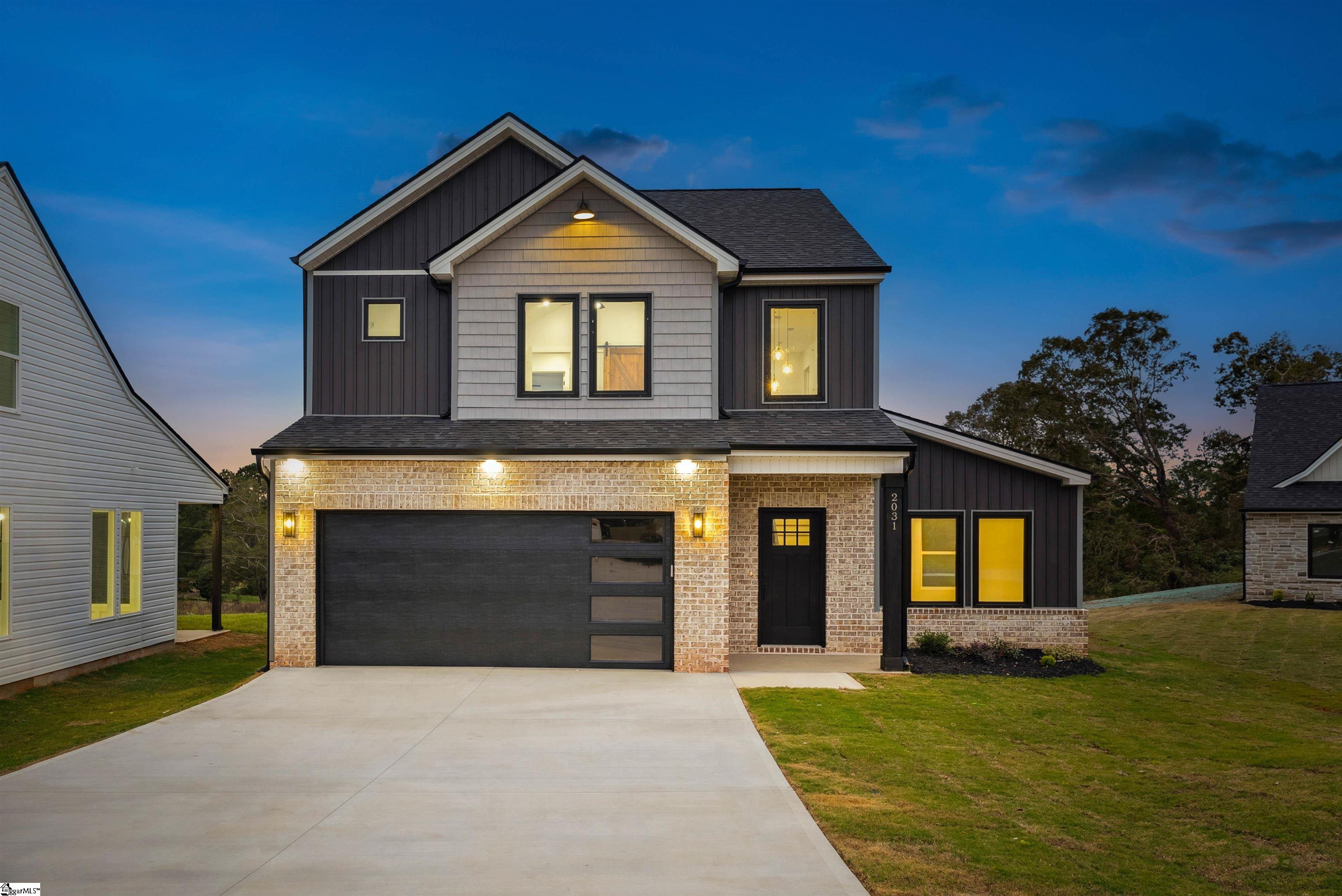 2031 Meadow Glen, Chesnee, South Carolina image 1