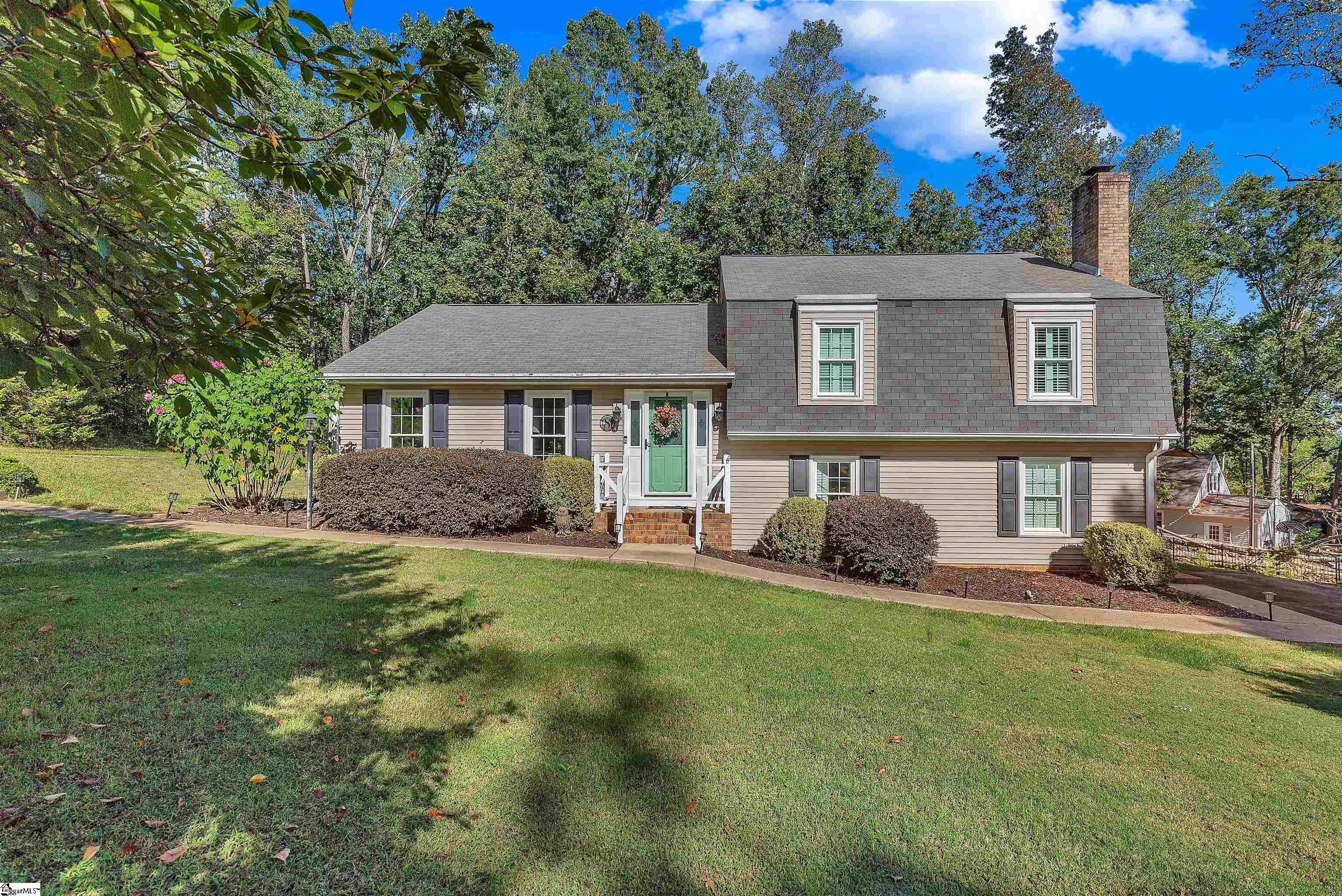 313 Delphi Drive, Seneca SC 29672