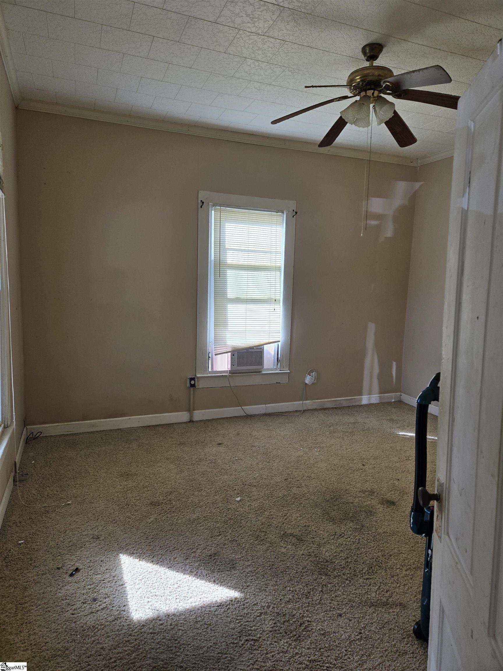 307 Elizebeth, Clinton, South Carolina image 2