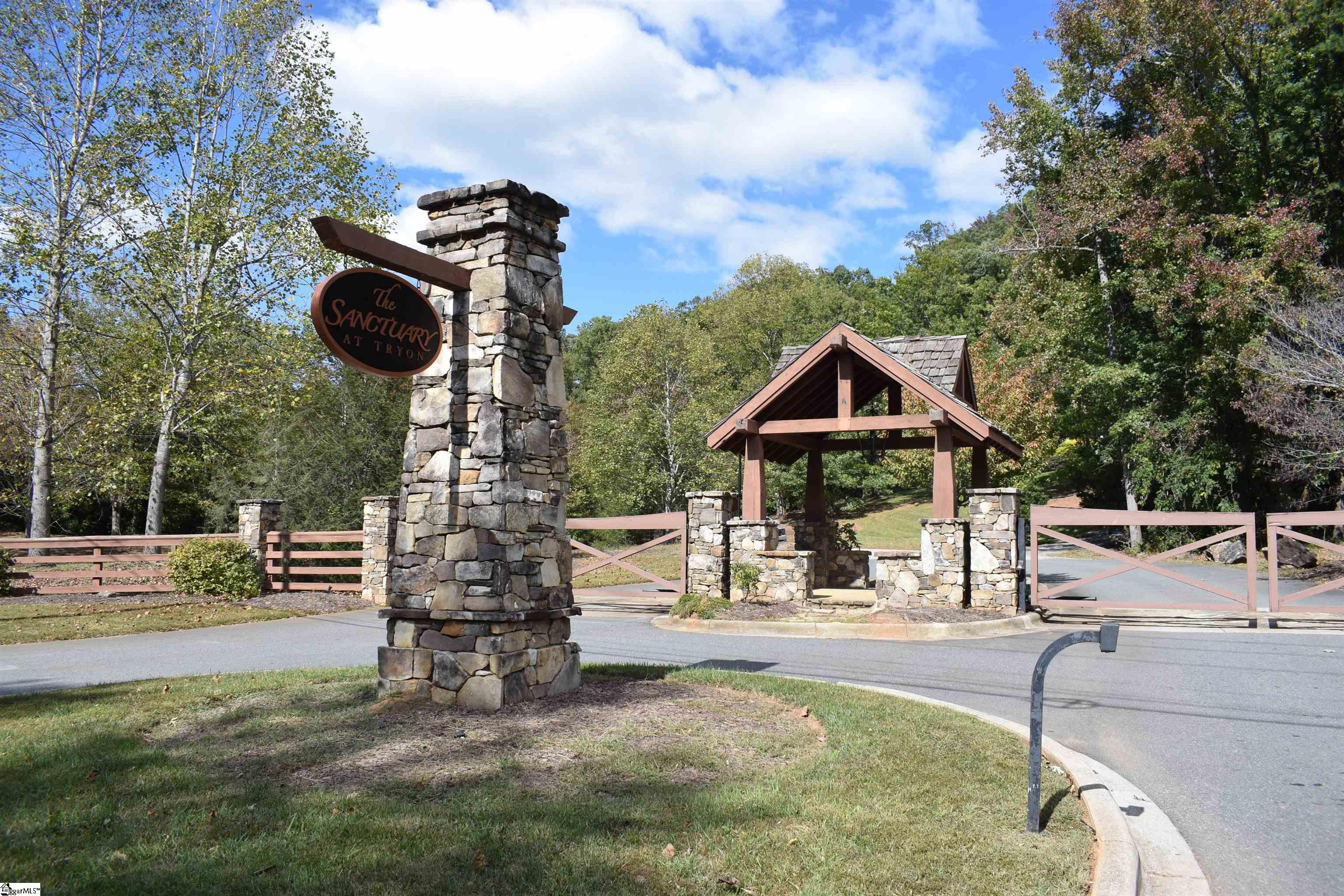 Holland, Columbus, North Carolina image 1