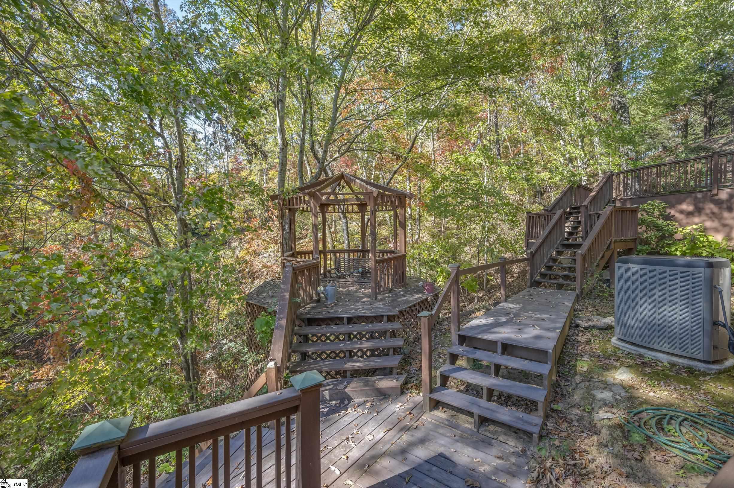 120 Summer, Mill Spring, North Carolina image 32