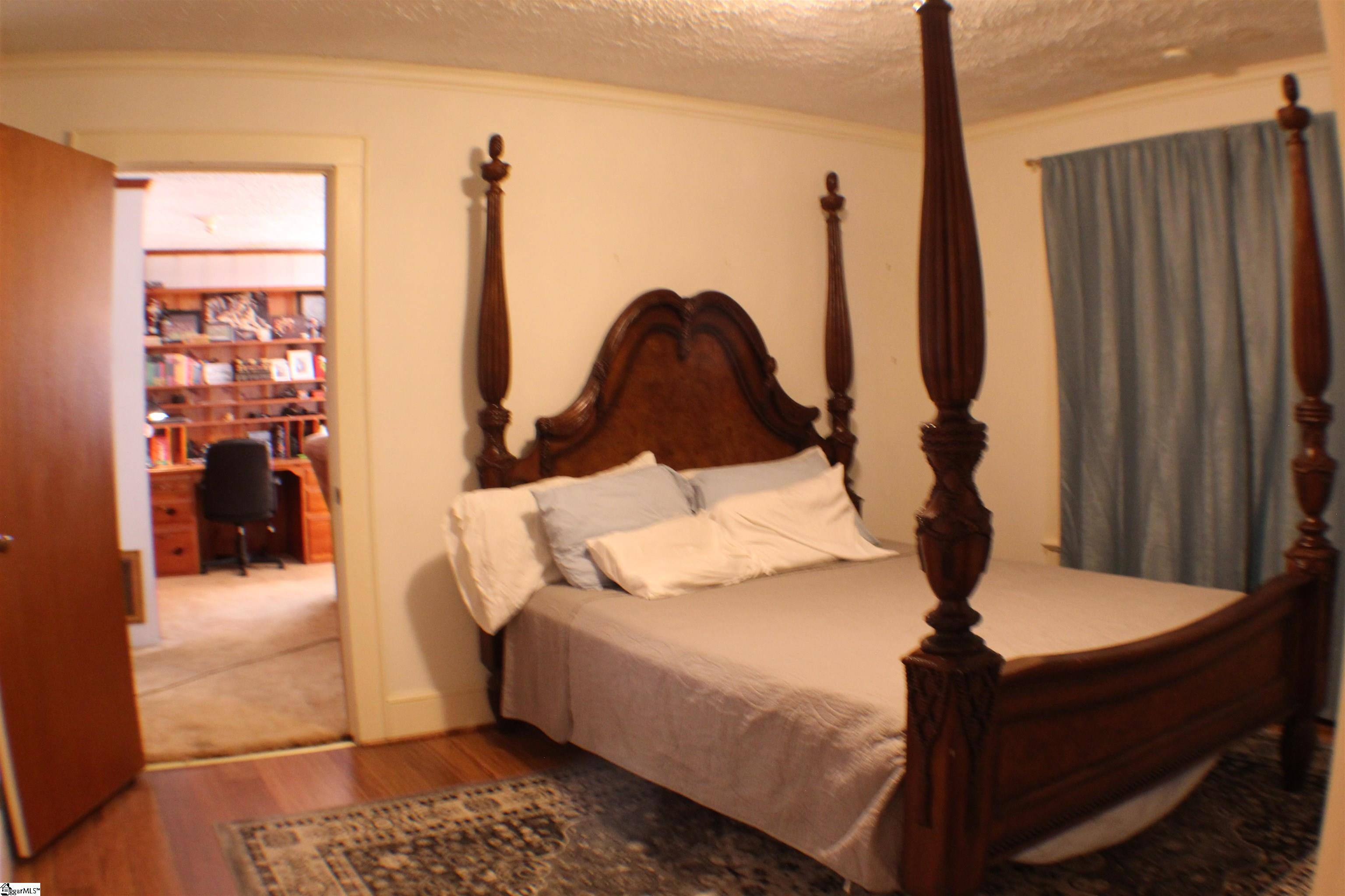 525 49, Laurens, South Carolina image 12