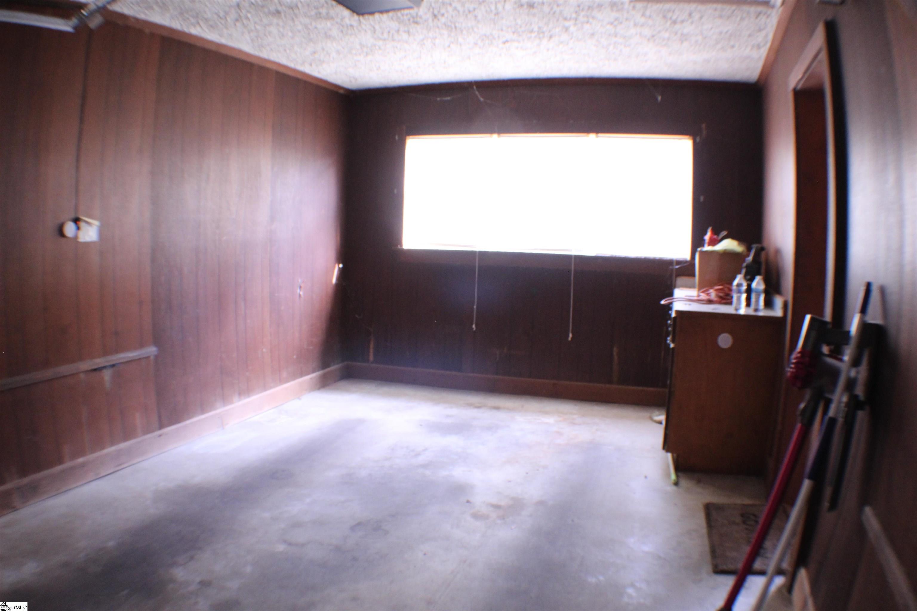 525 49, Laurens, South Carolina image 22