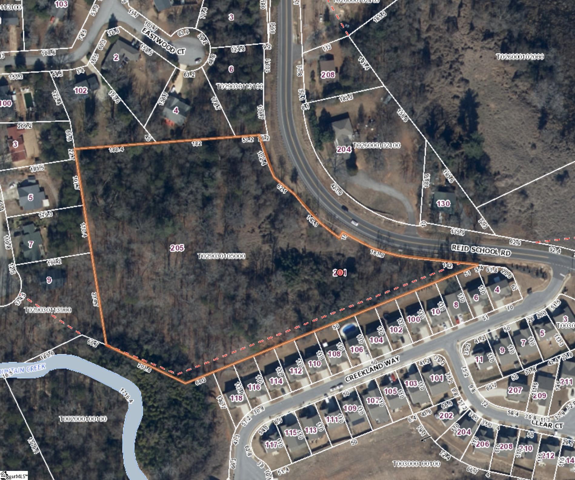 7.5 acres centrally located in Greer/Taylors area! Potential for a custom homesite, or even multiple homesites.
