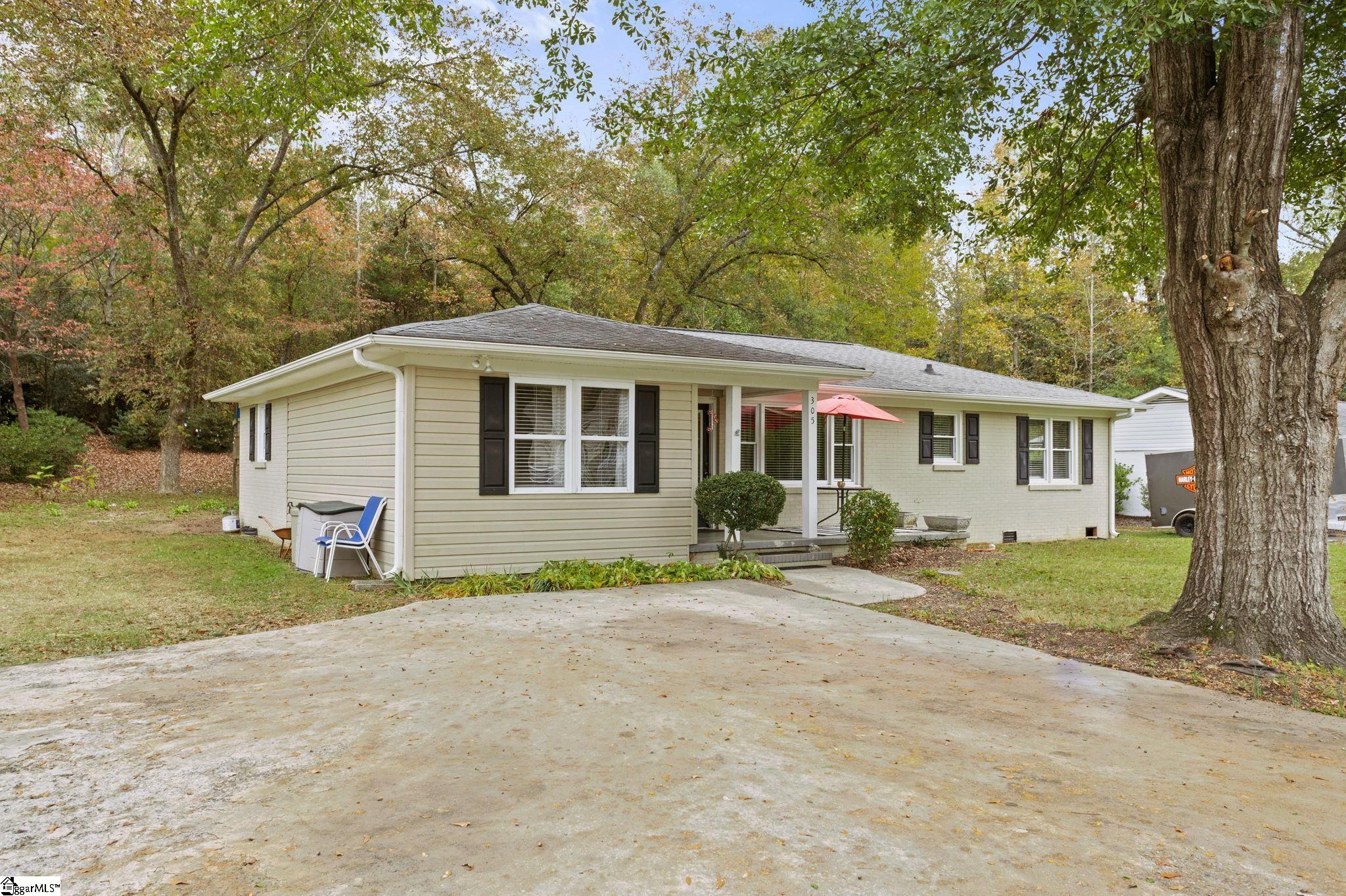 305 Stewart, Easley, South Carolina image 3