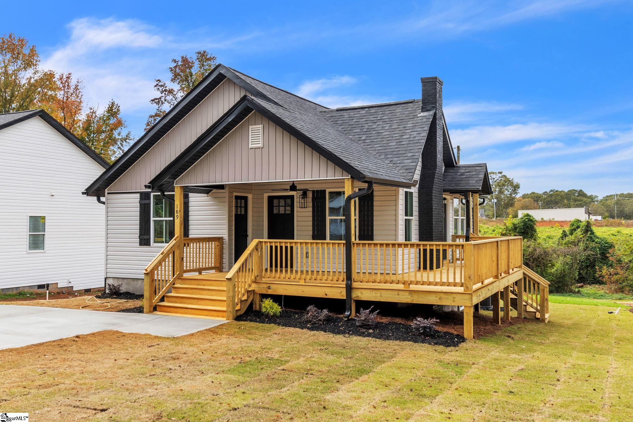 189 Dodd Street Wellford, SC 29385