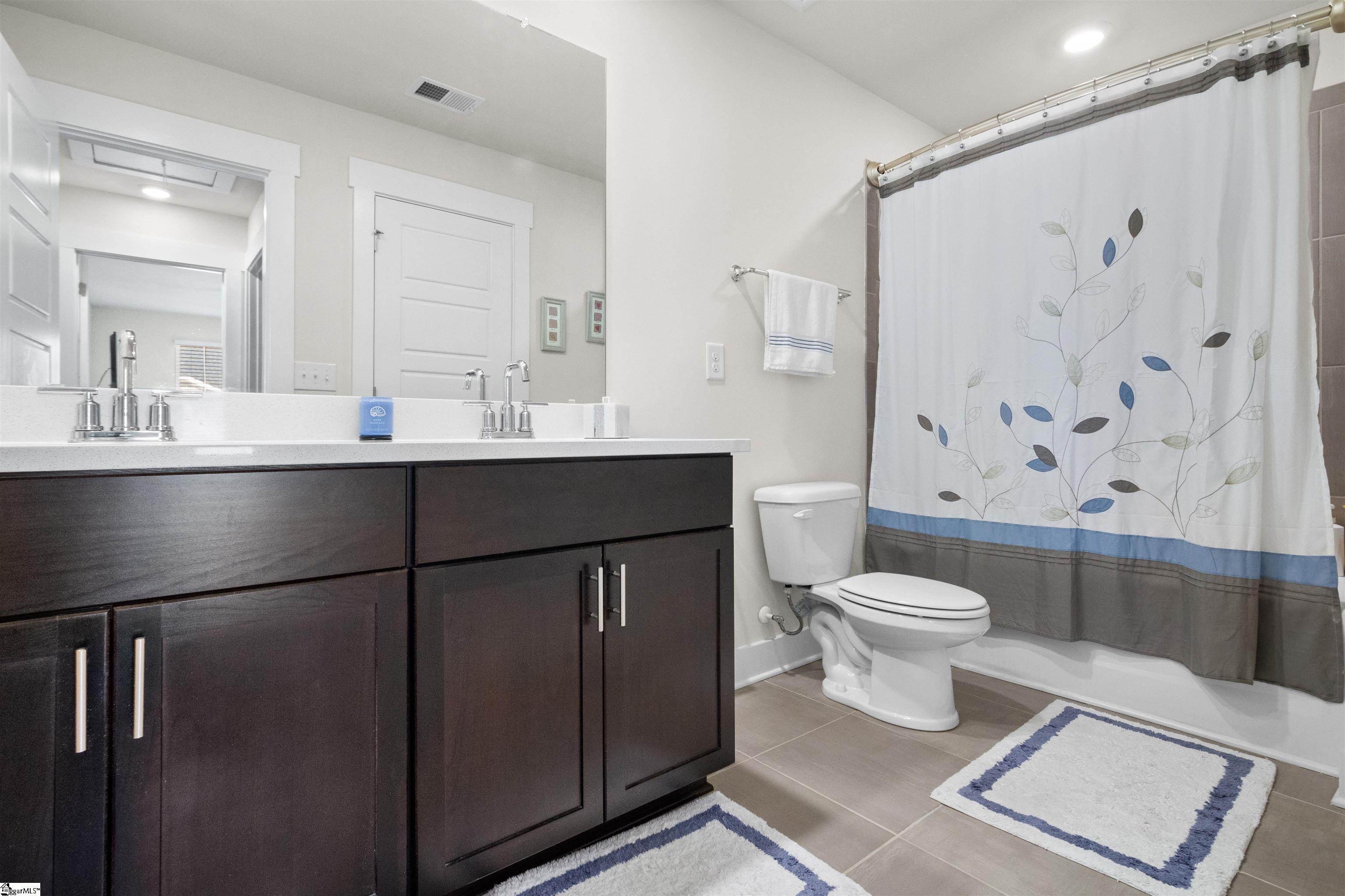 143 Bromes, Greenville, South Carolina image 20