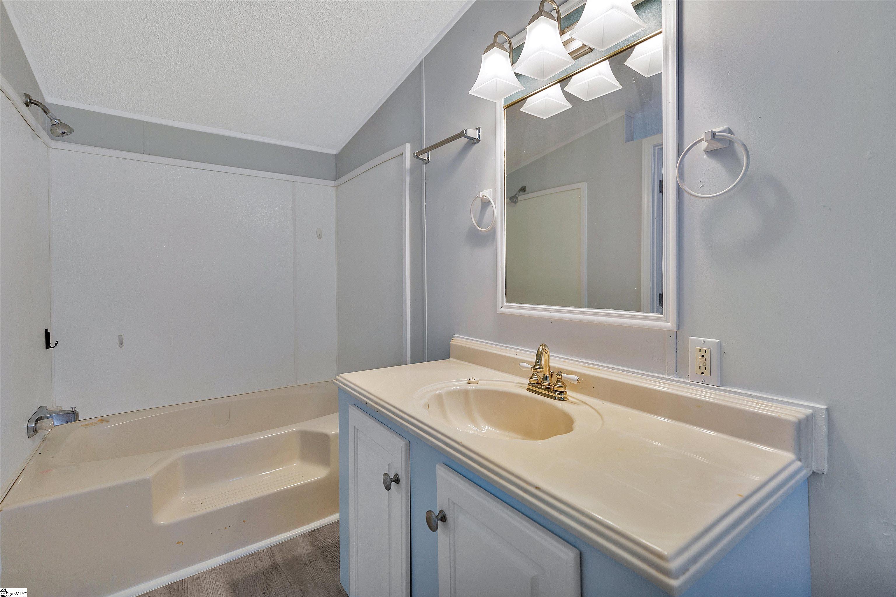315 Shirley, Townville, South Carolina image 15