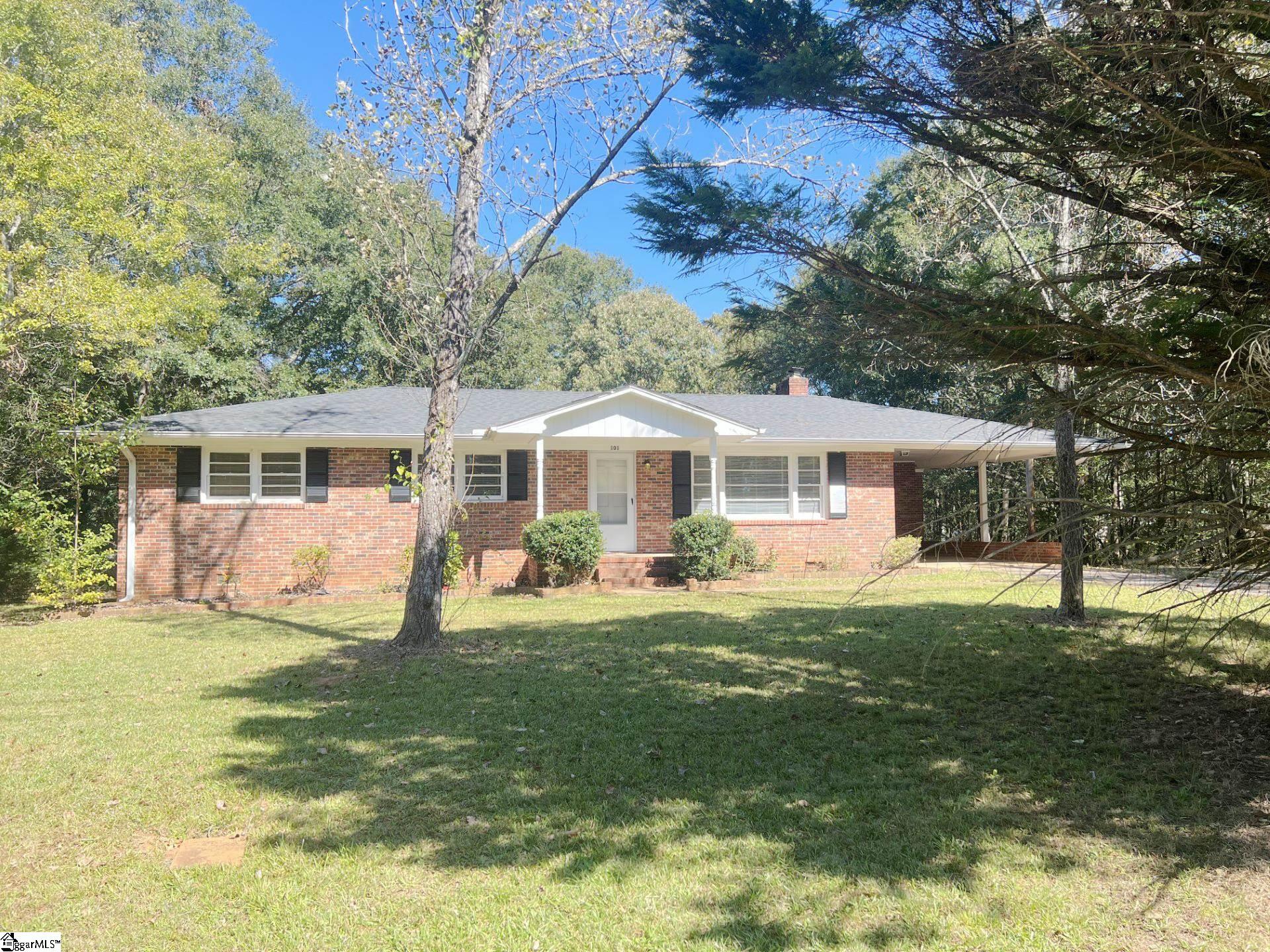 101 Darleen Avenue, Easley SC 29640
