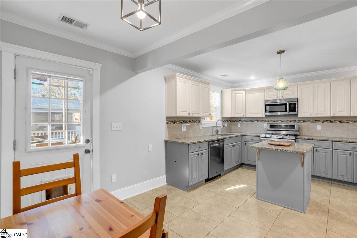 505 Arlington, Greenville, South Carolina image 14