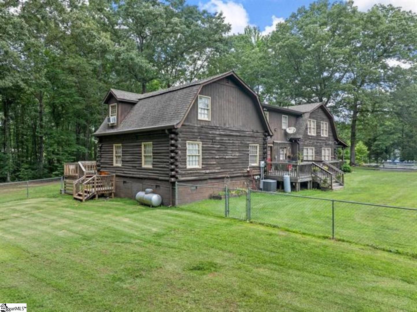 190 Pine Trace Campobello, SC 29322