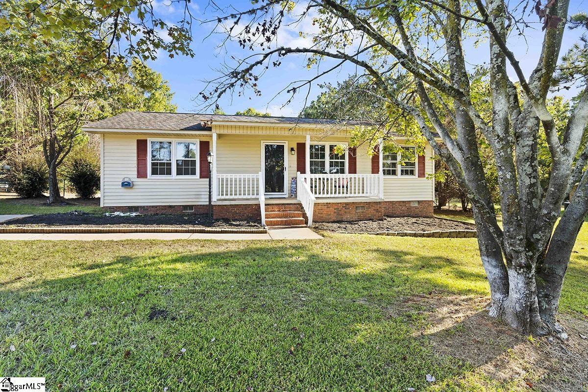 1307 Morgan Road, Hodges SC 29653