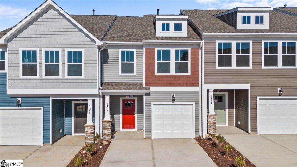 1246 Cherry Orchard Road, Moore SC 29369