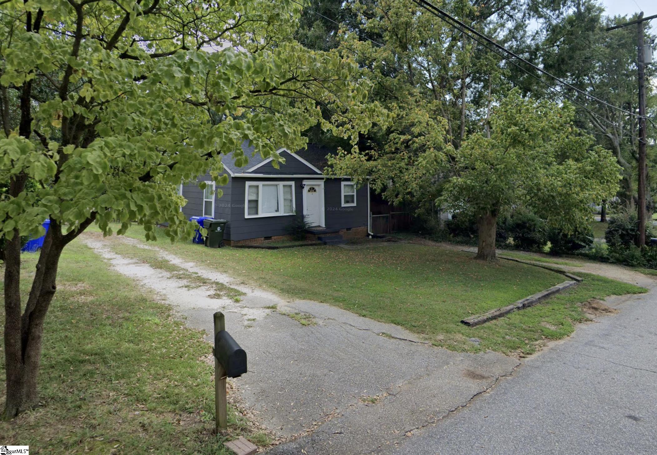 21 Brookdale Avenue, Greenville SC 29607