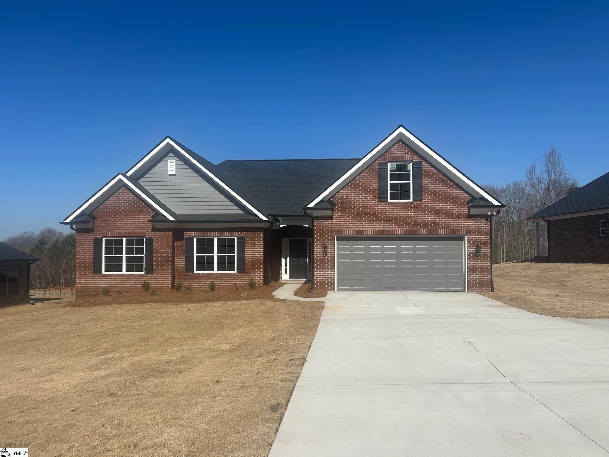 241 Carriage Gate Drive, Wellford SC 29385