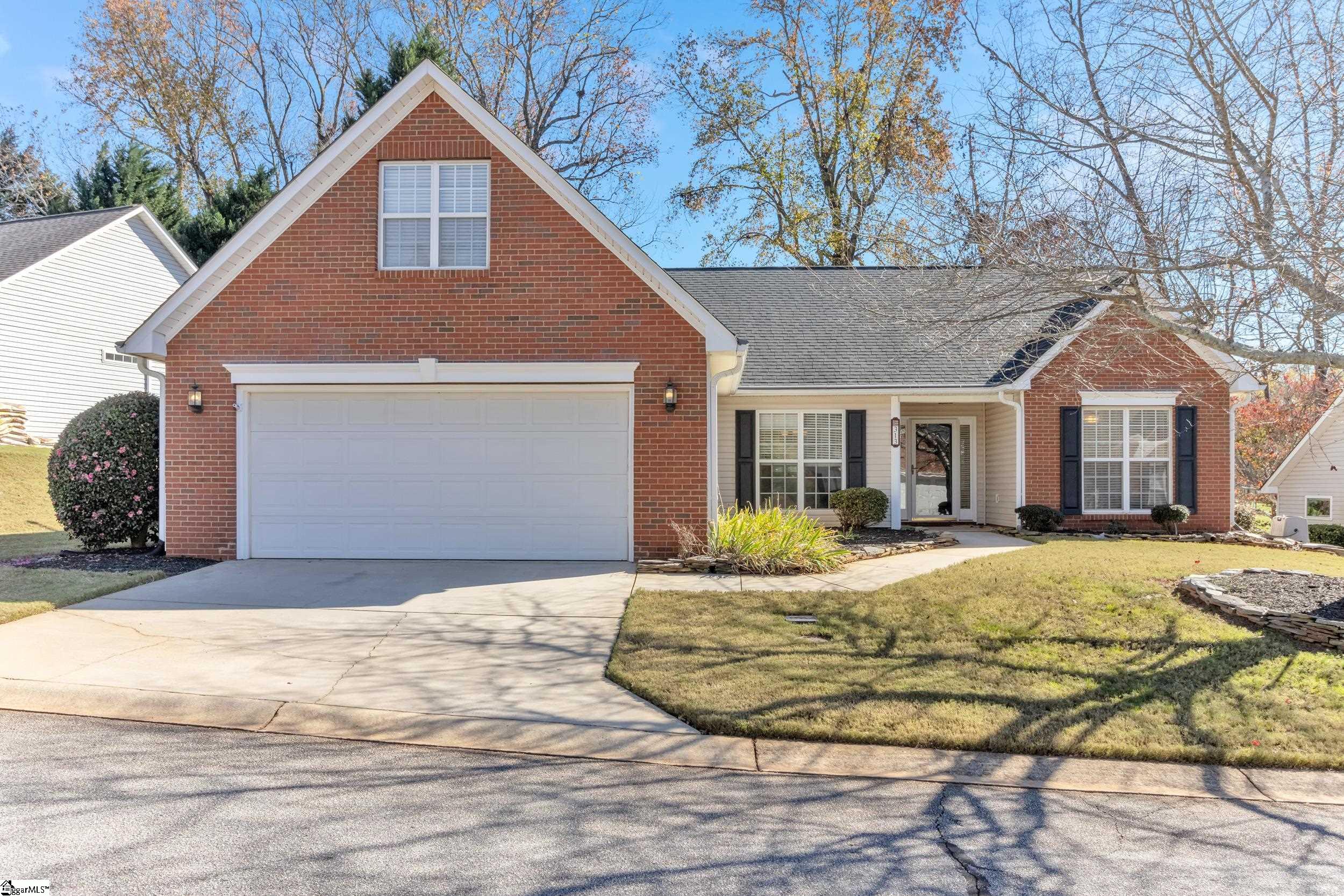 313 Lexington Place, Greenville, South Carolina image 1