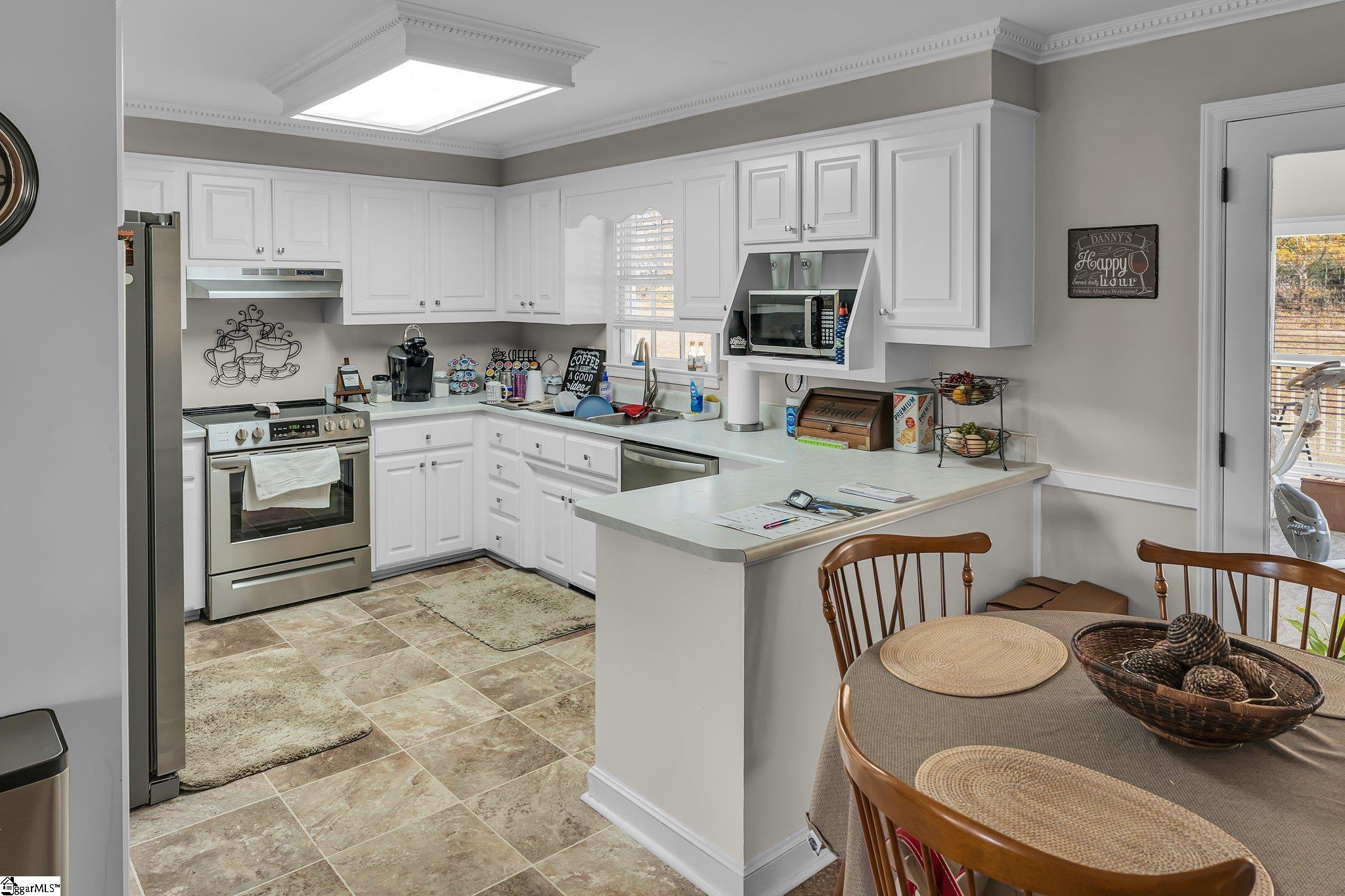214 Coggins, Woodruff, South Carolina image 15