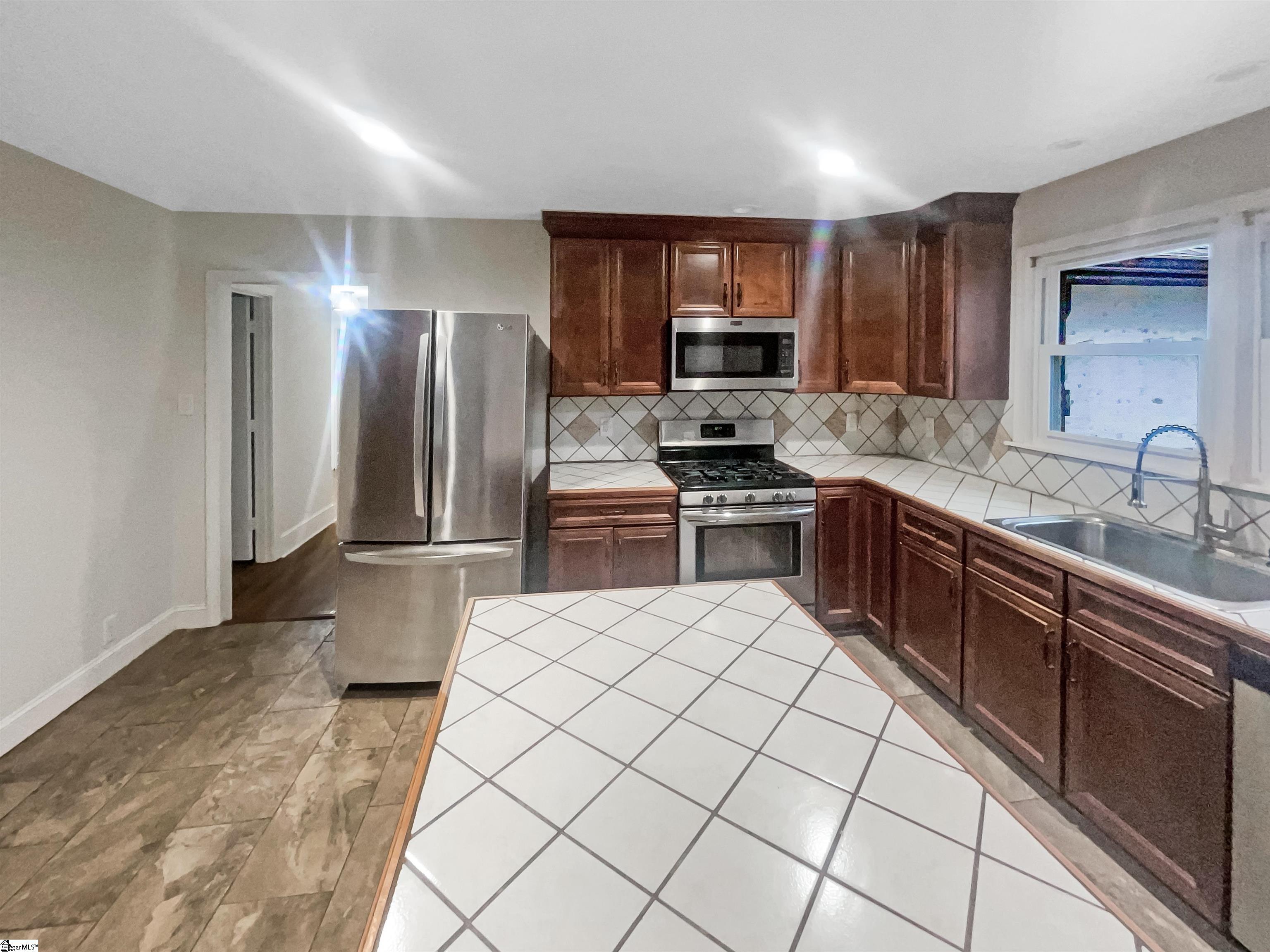 204 Robinall, Easley, South Carolina image 18