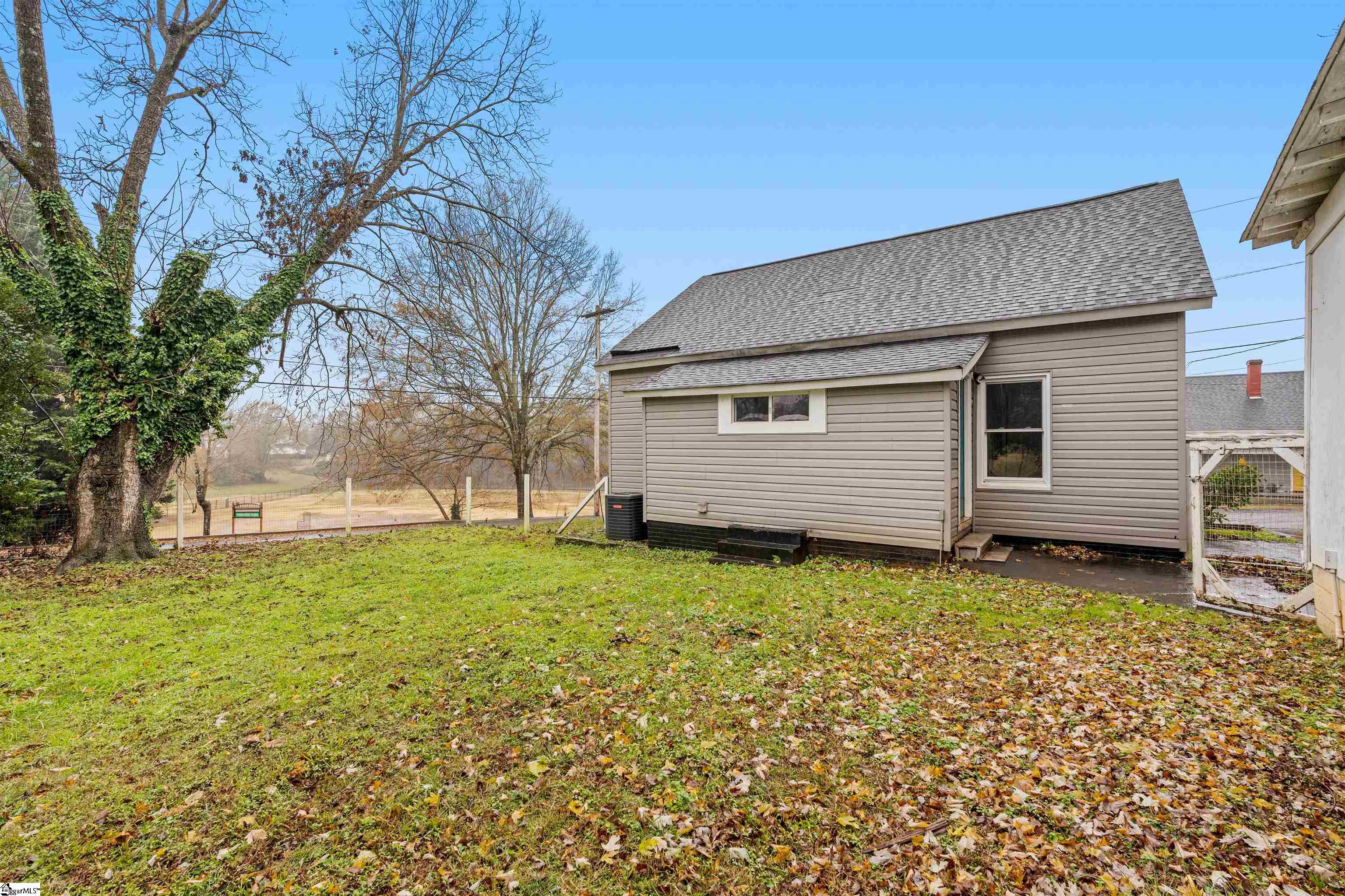 207 S 9th, Easley, South Carolina image 7