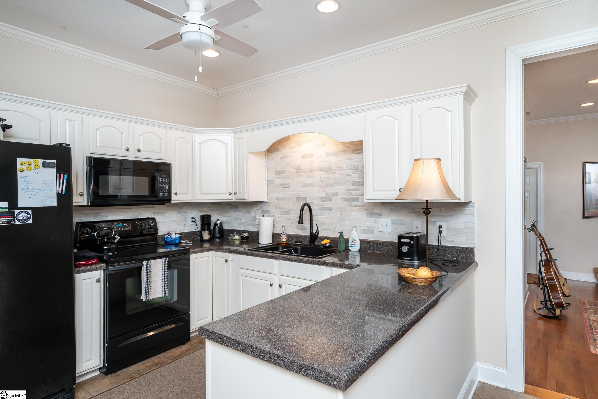 220 Bay Ridge, Townville, South Carolina image 4