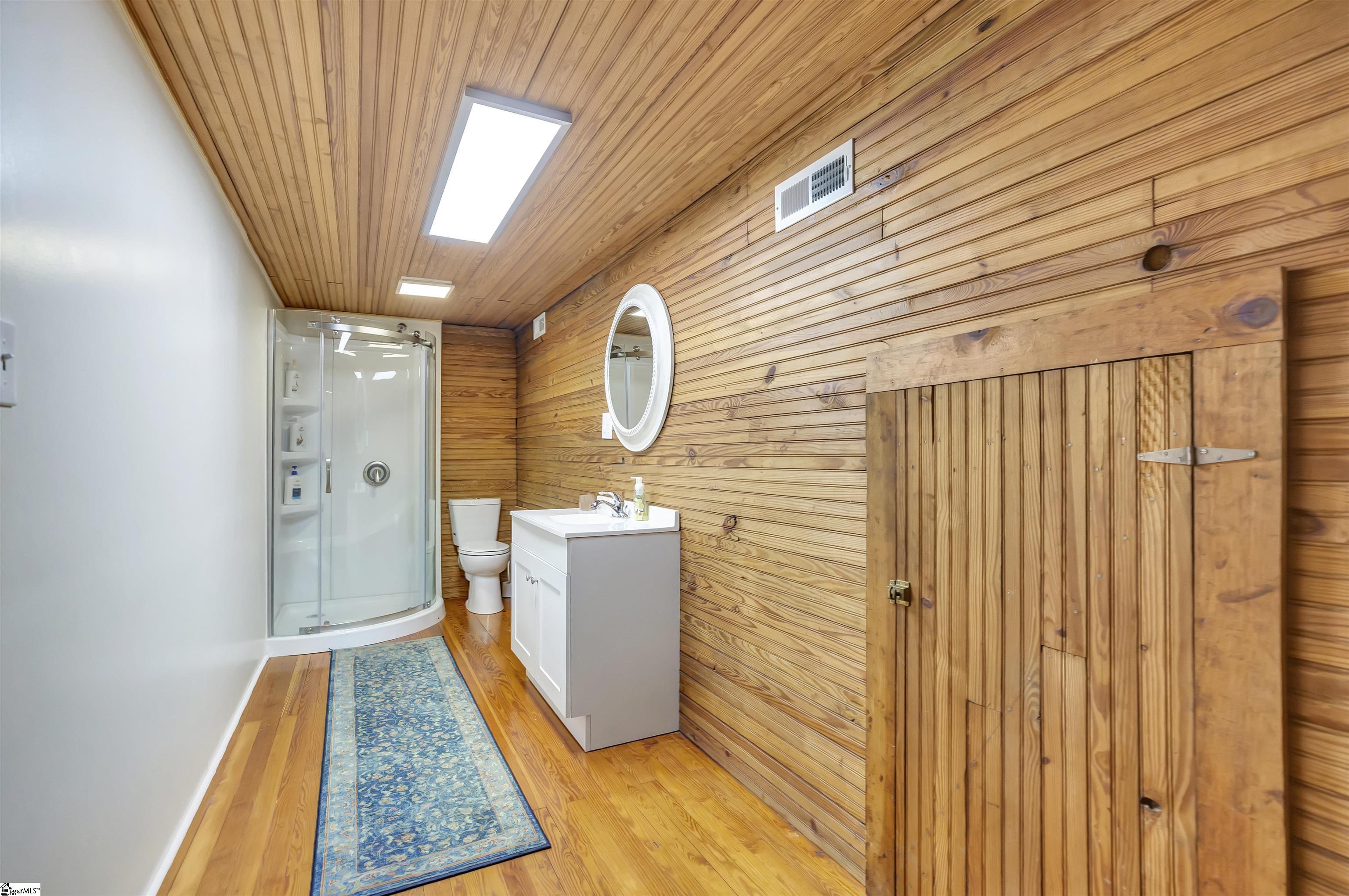 The second floor of the main house has 2 bedrooms and 1 full bathroom.