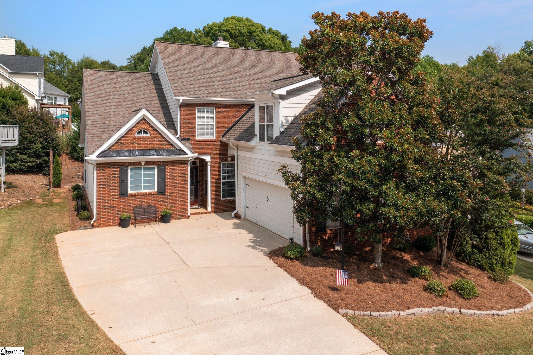 809 Waterwalk Court, Duncan SC 29334