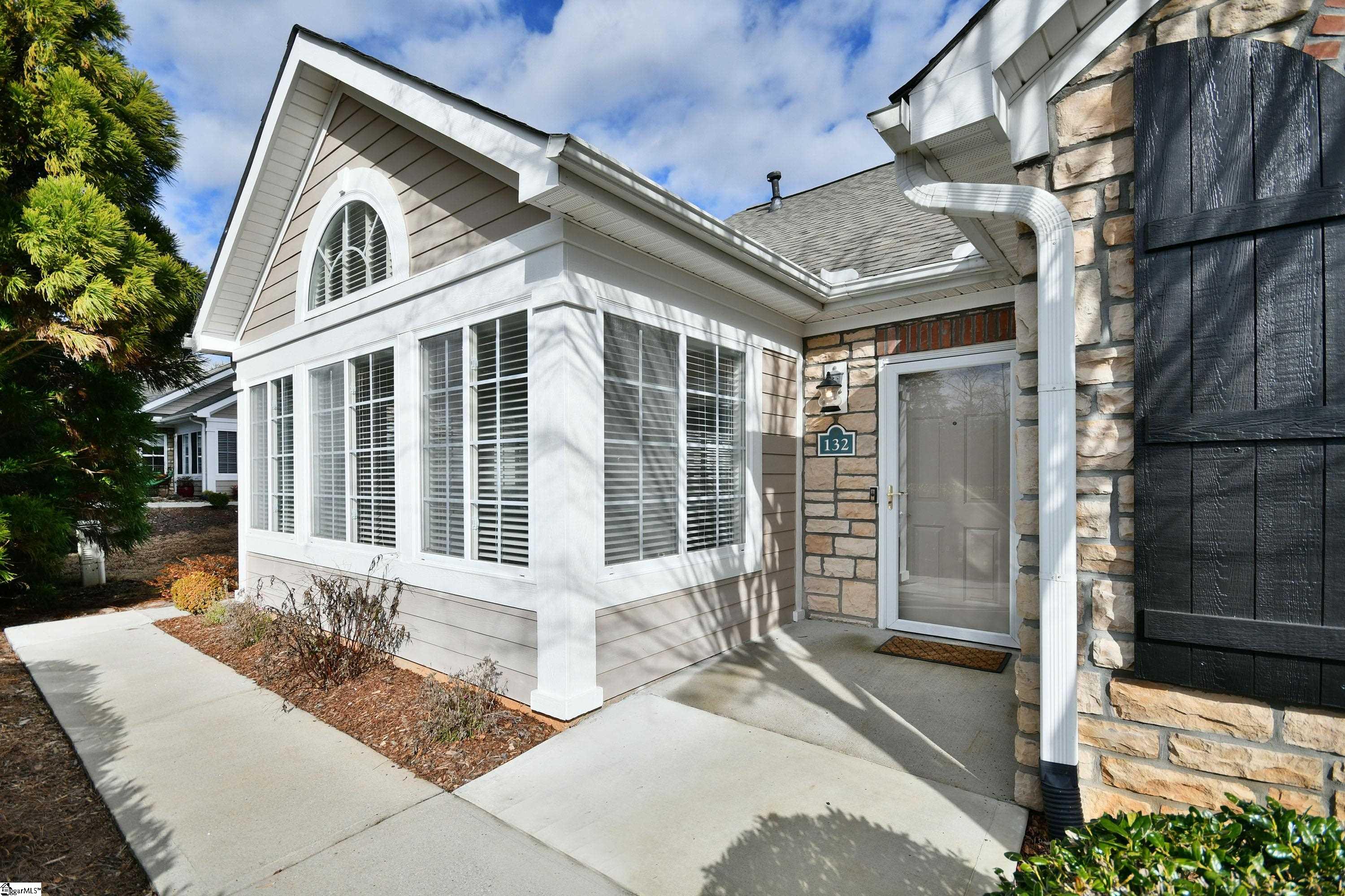 132 High Hat Circle Greenville, SC 29617