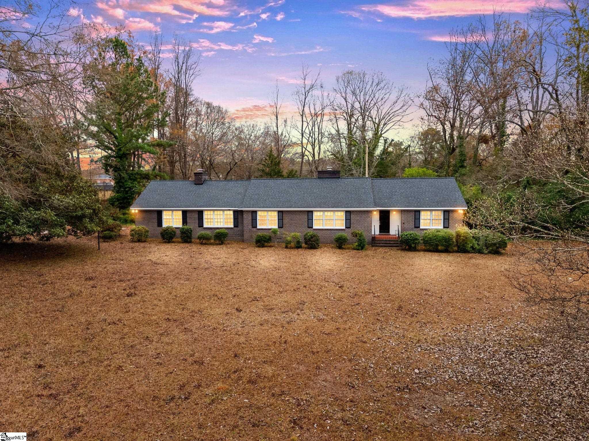 114 York, Clinton, South Carolina image 1