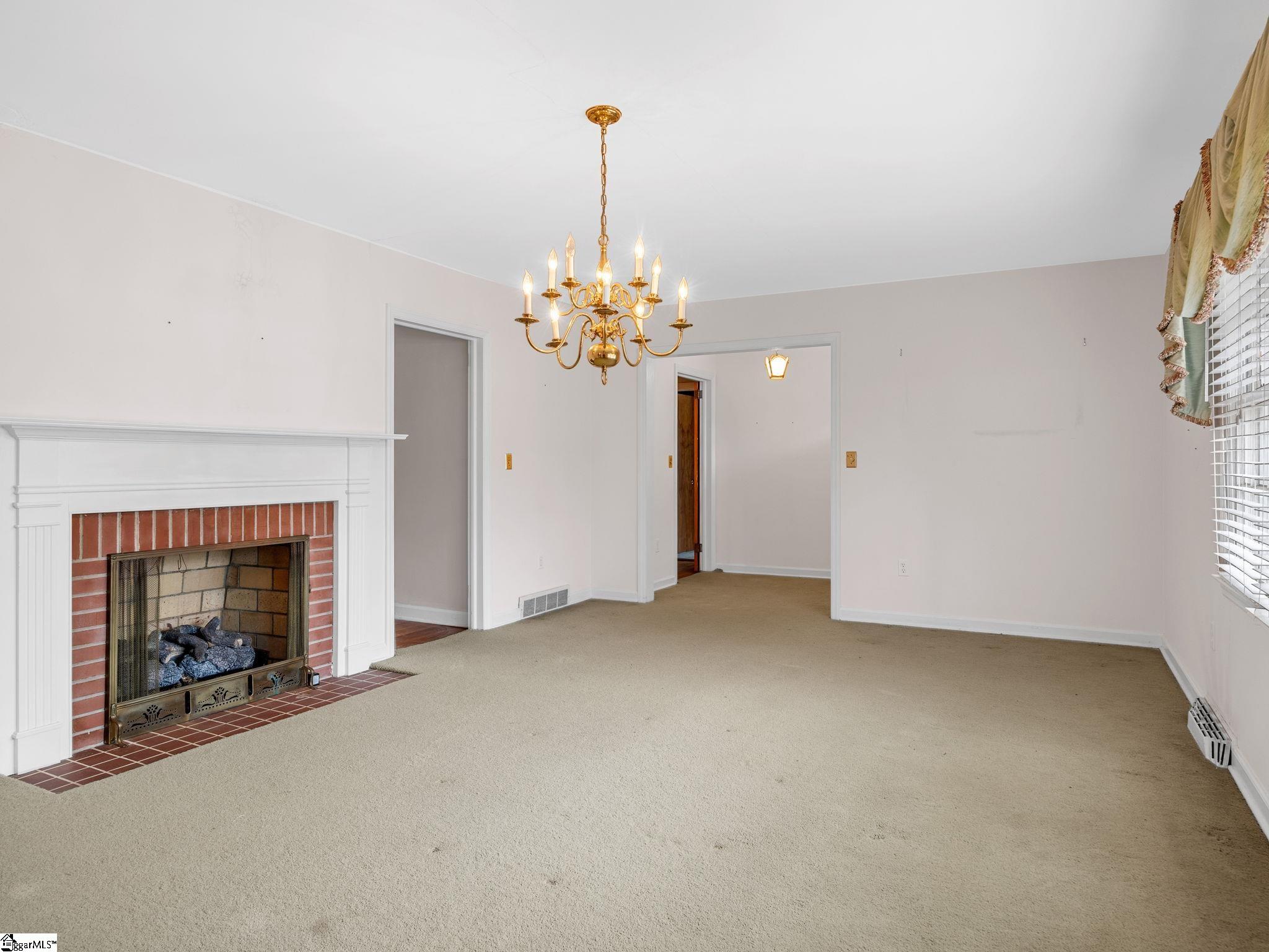 114 York, Clinton, South Carolina image 10