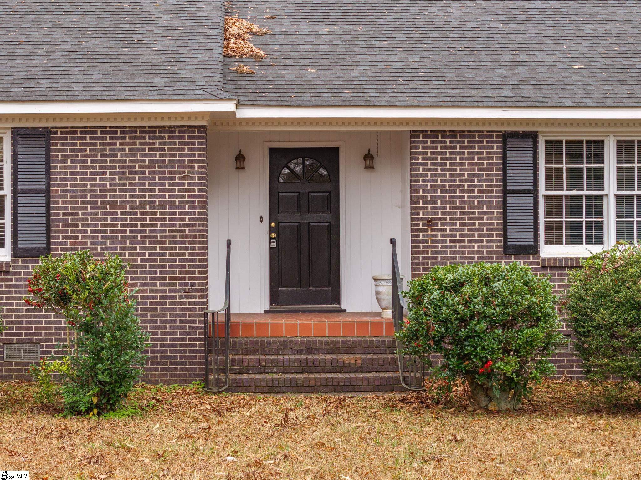114 York, Clinton, South Carolina image 4