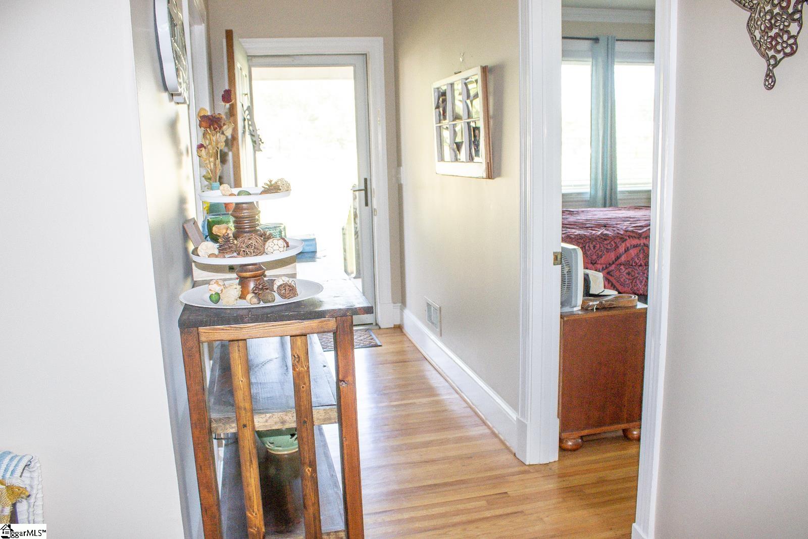 201 Forest, Belton, South Carolina image 11