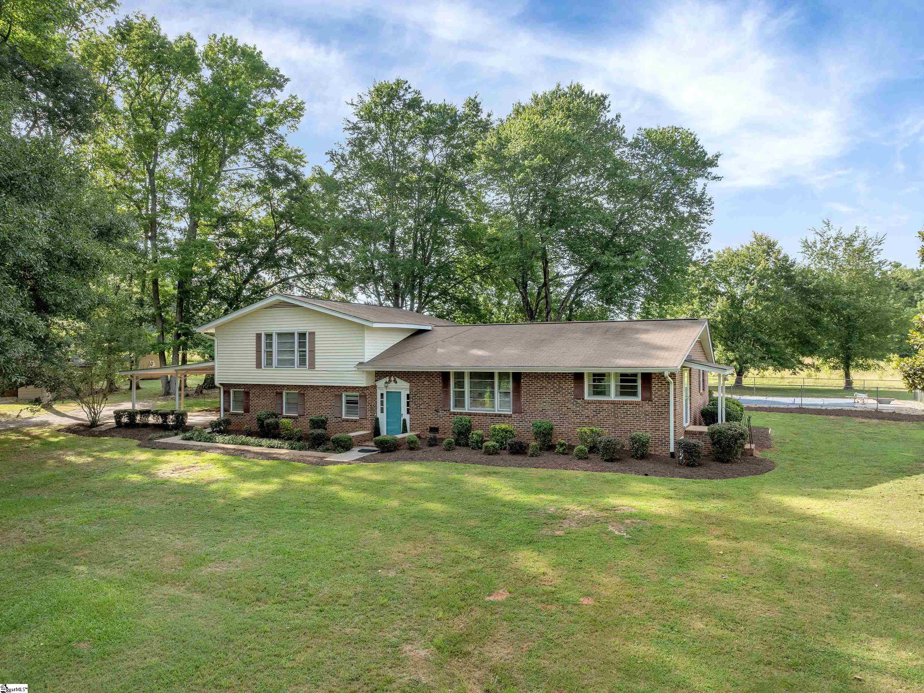 338 Emily Lane Piedmont, SC 29673
