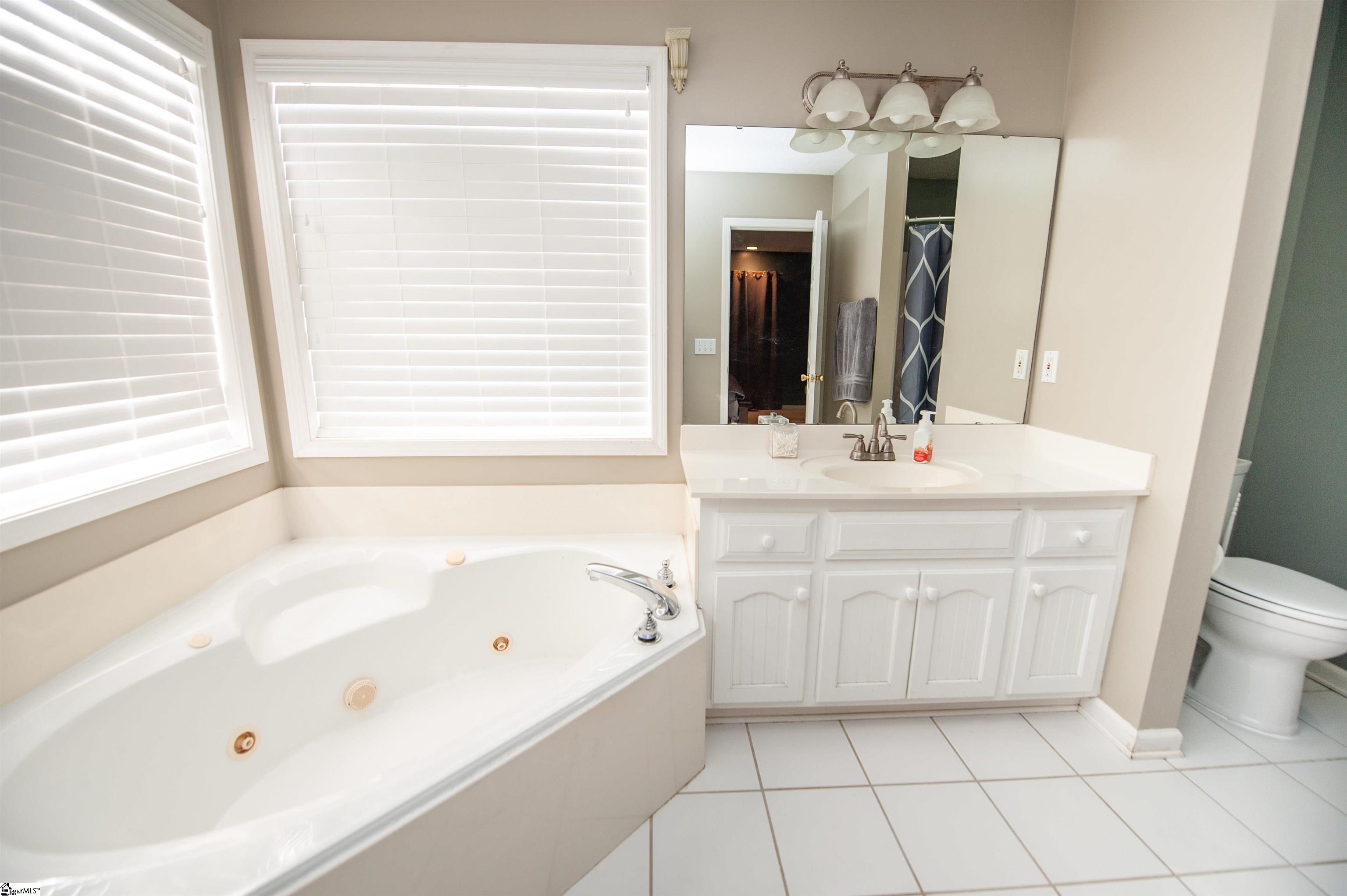 12 Gerru Court Taylors, SC 29687