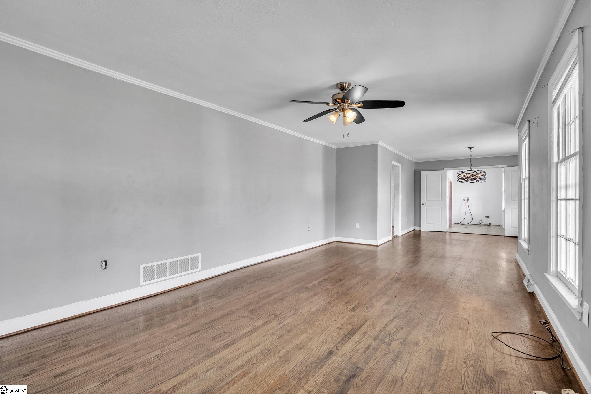 112 Pine, Laurens, South Carolina image 9