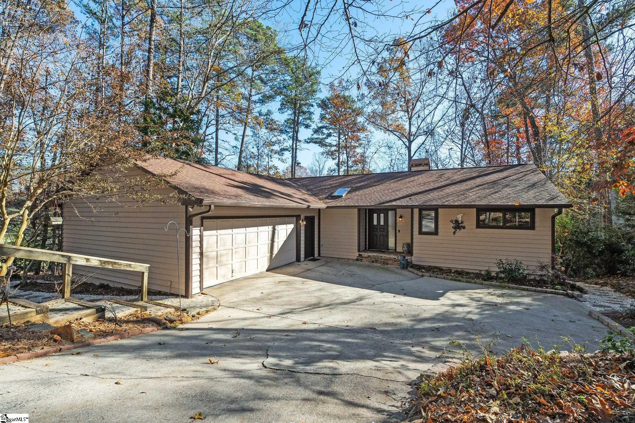210 Long Reach Drive, Salem SC 29676
