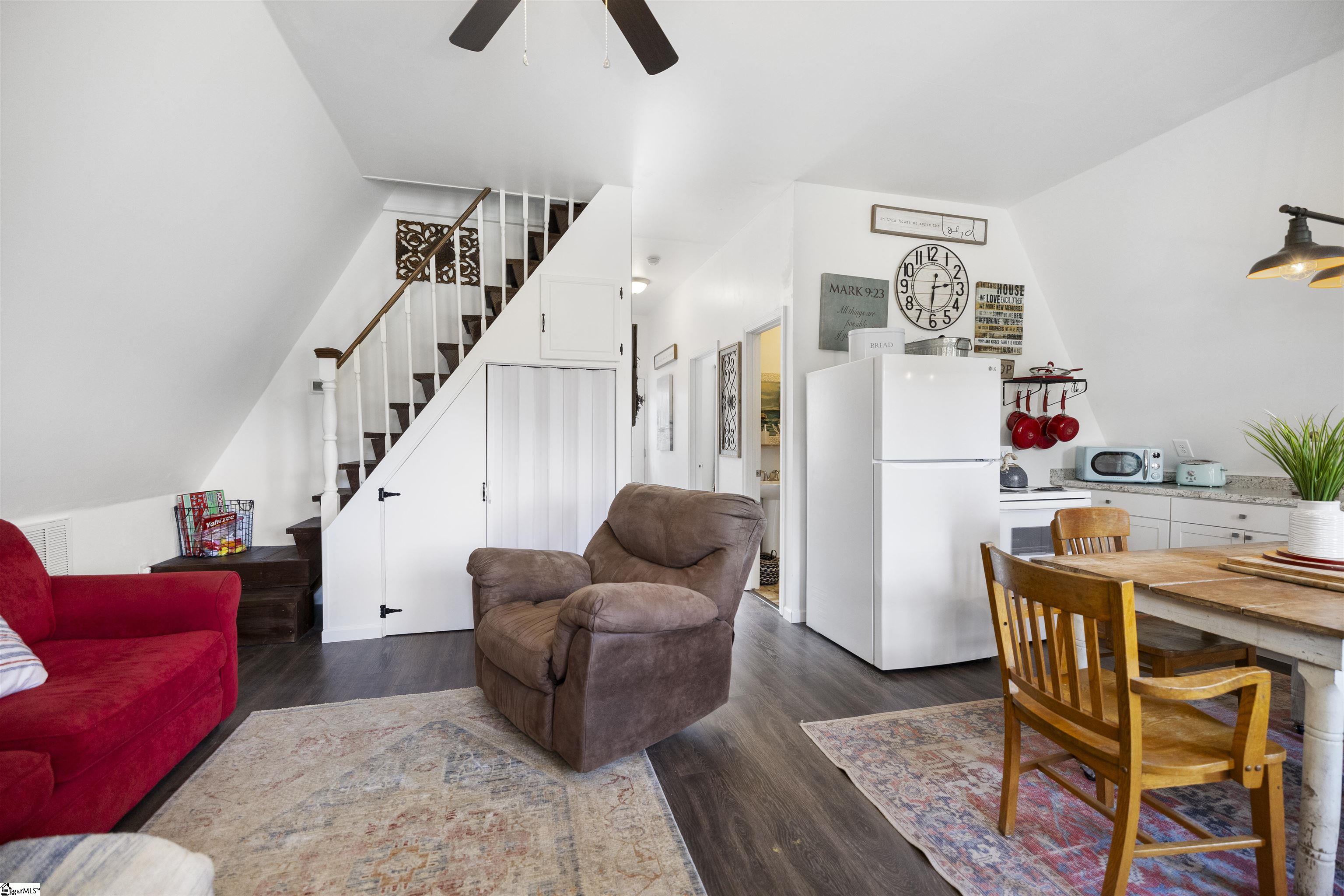 132 Red Devil Road Cross Hill, SC 29332