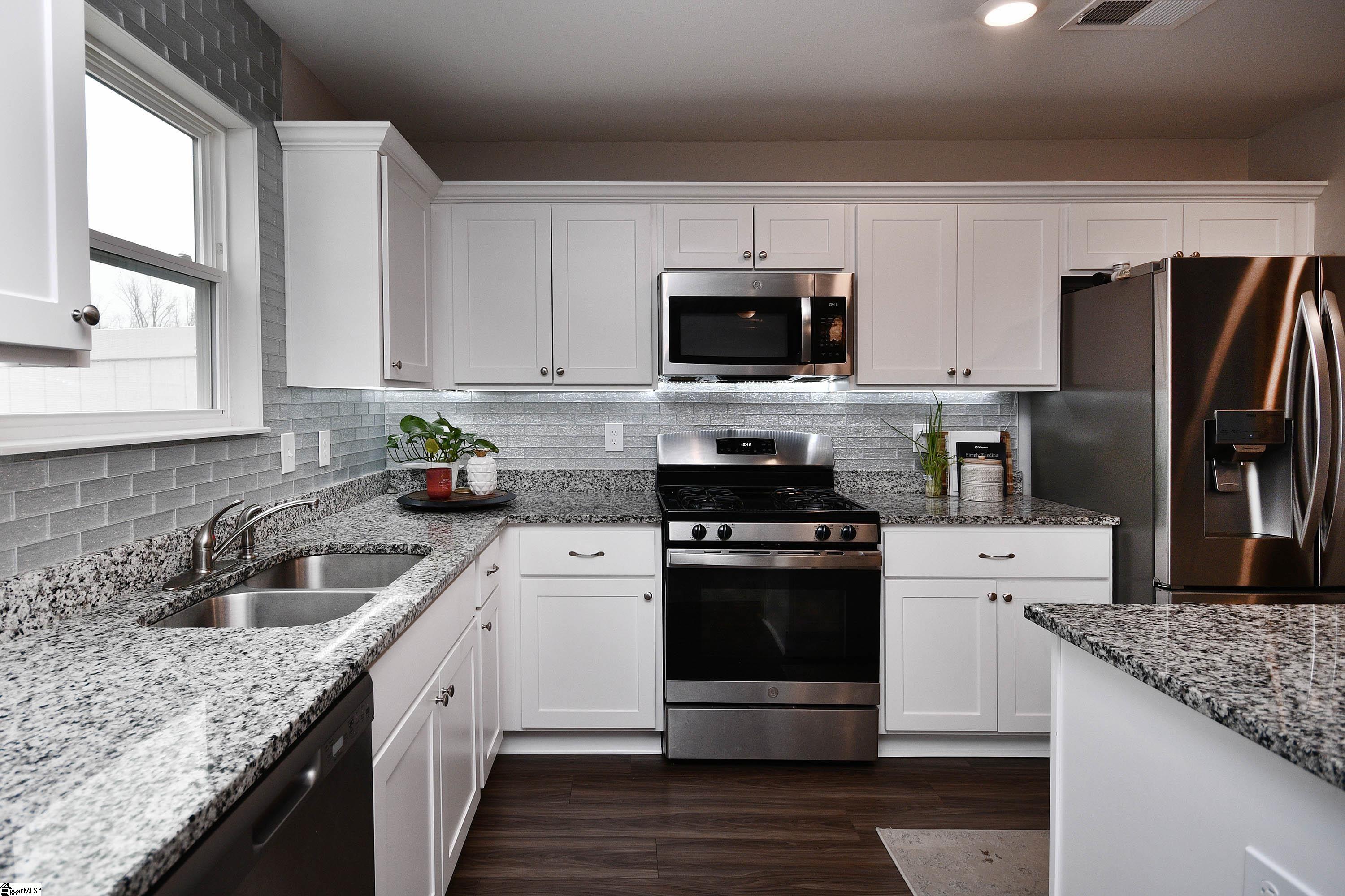 8 Pendergast, Greenville, South Carolina image 14