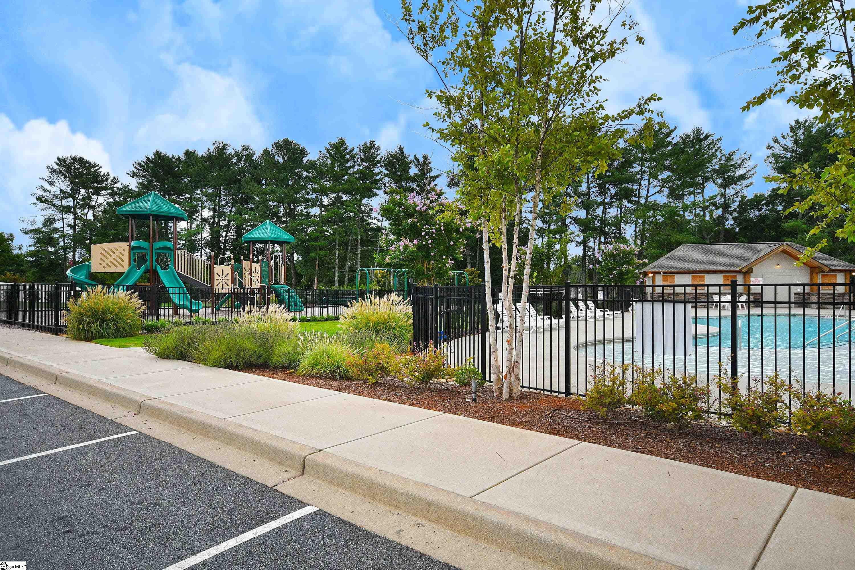 8 Pendergast, Greenville, South Carolina image 43