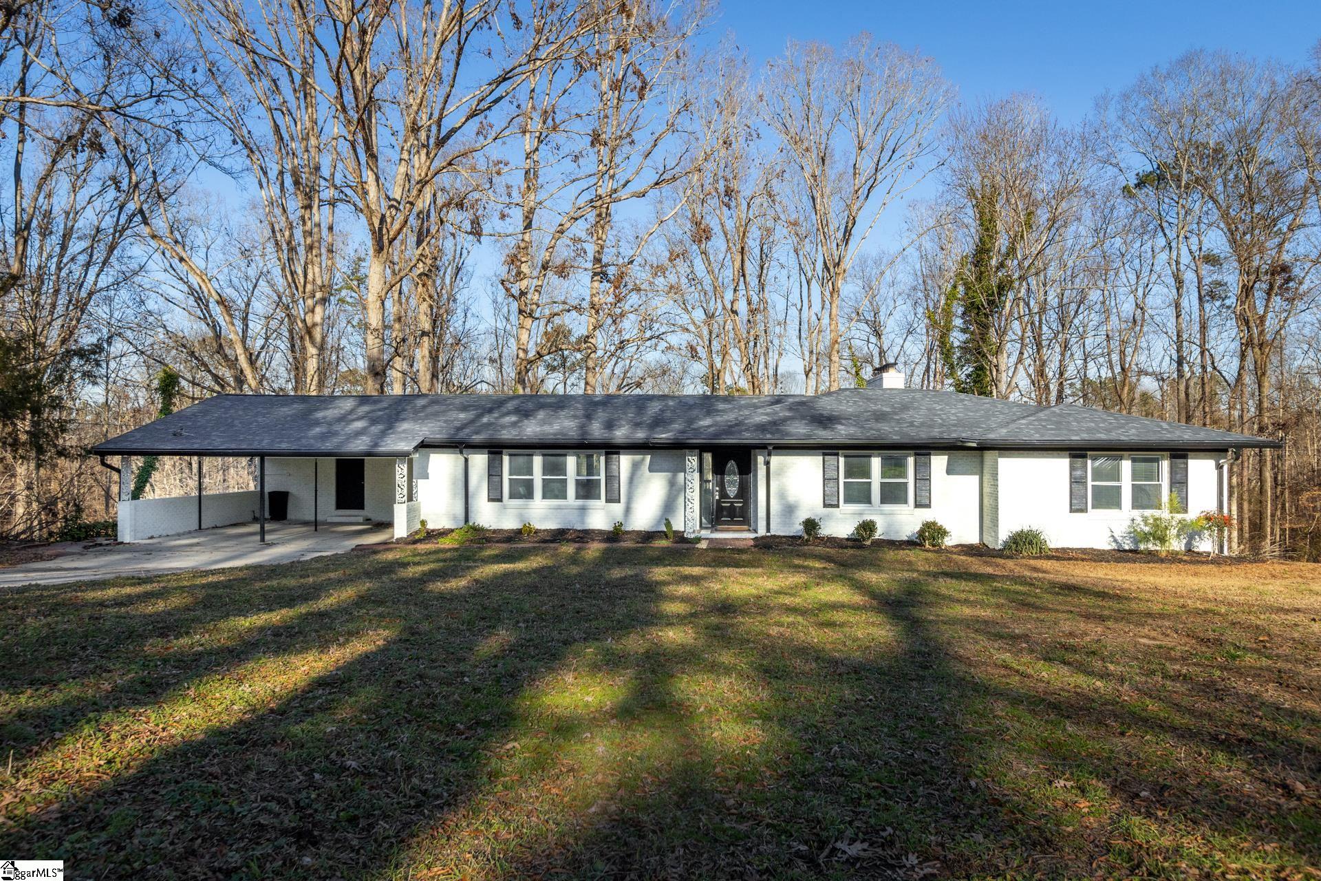458 Dogwood Circle Clinton, SC 29325